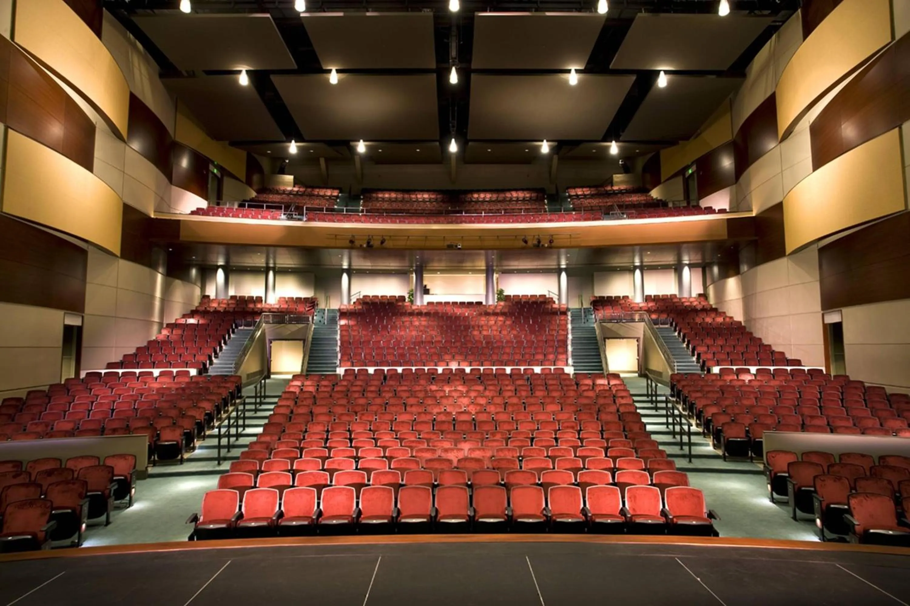 Meeting/conference room in Renaissance Montgomery Hotel & Spa at the Convention Center