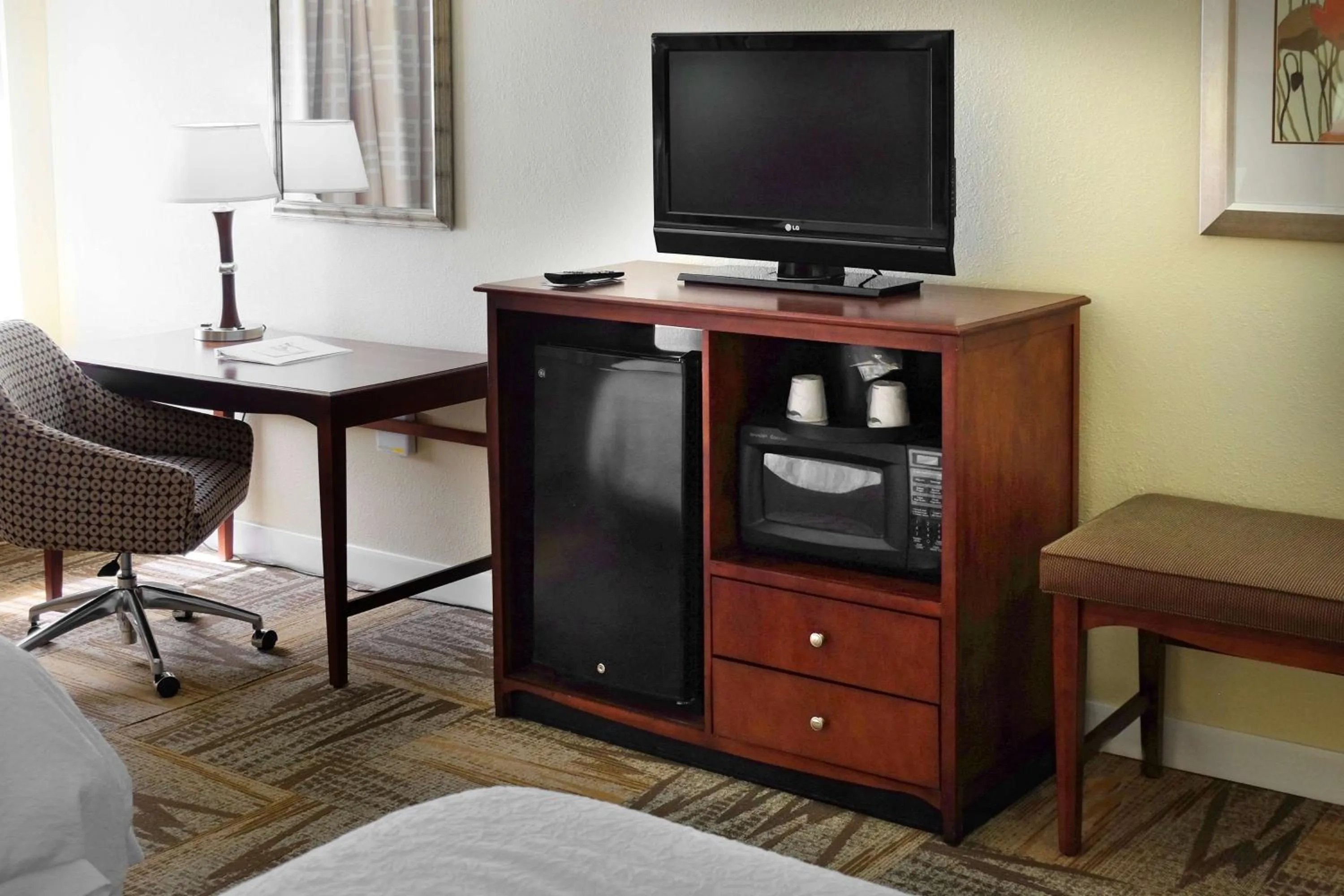 Bedroom in Hampton Inn Lima