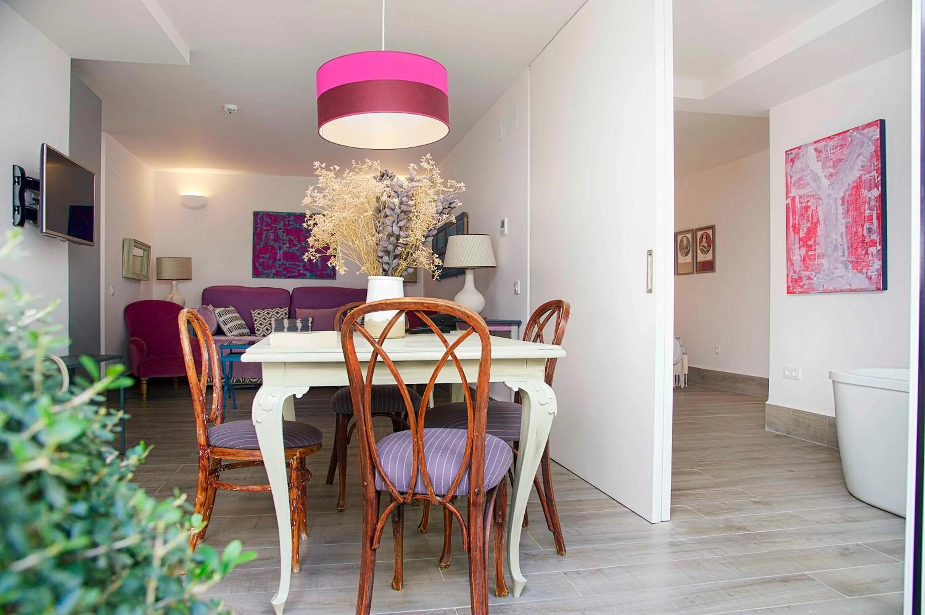 Living room in Overland Suites Catedral