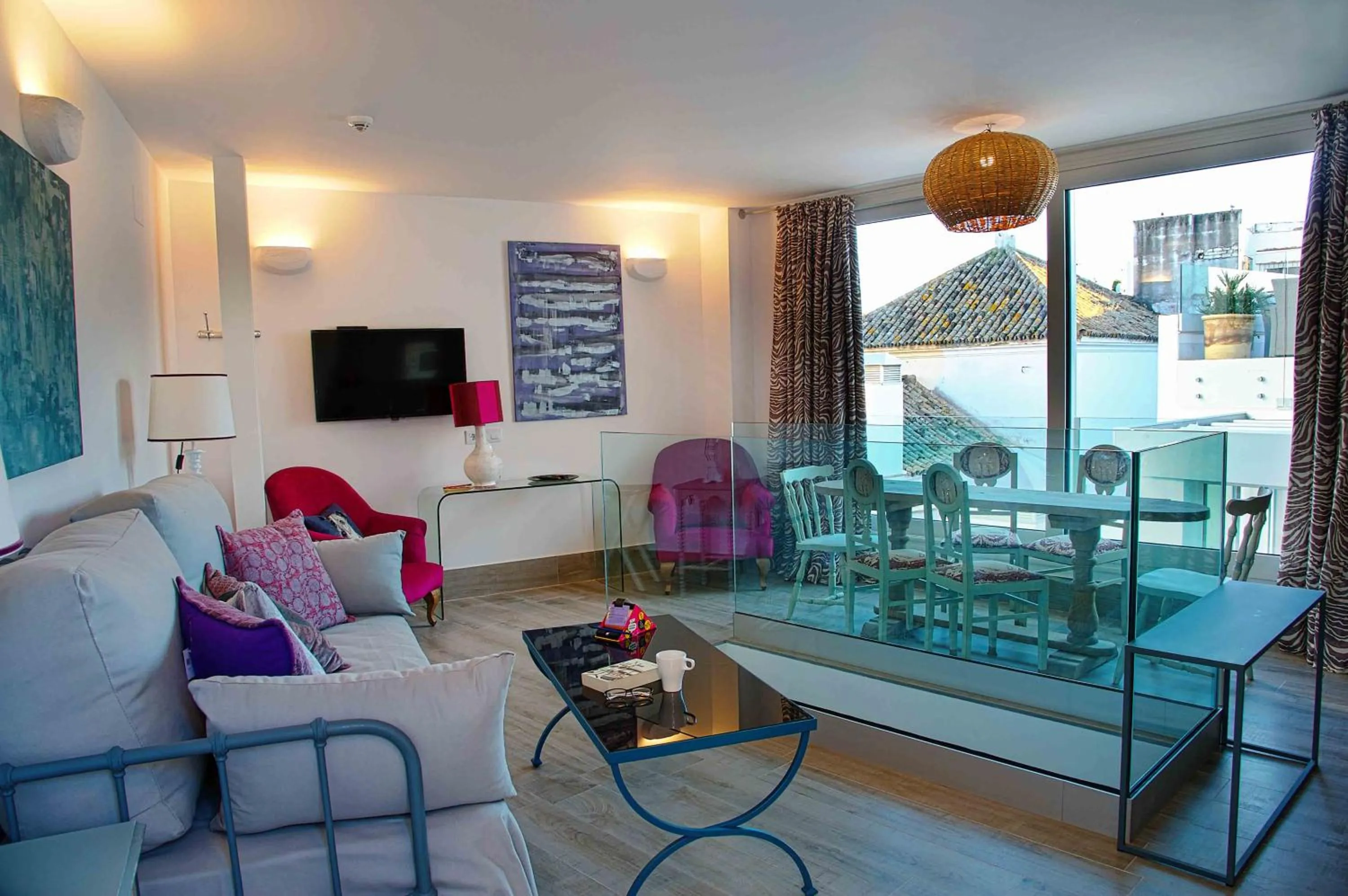 Living room in Overland Suites Catedral