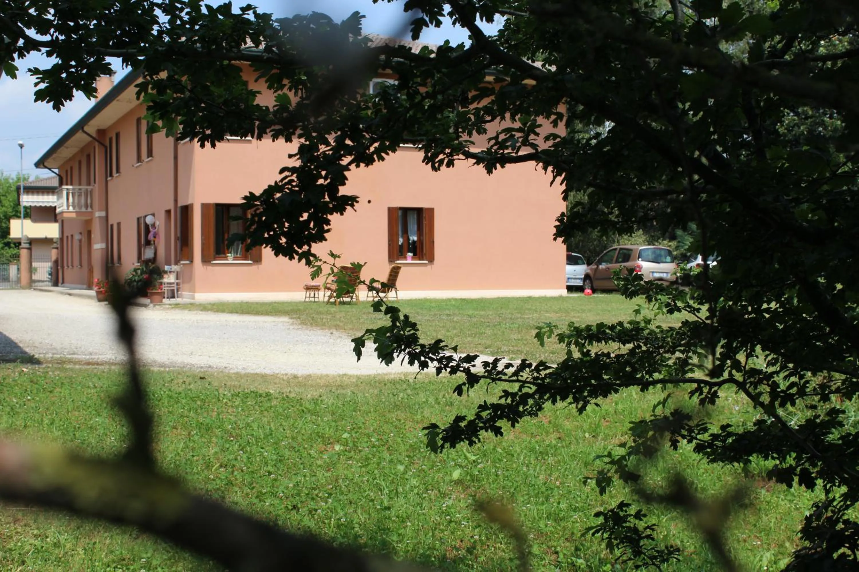 Property building in Quo Vadis Qui Vieni