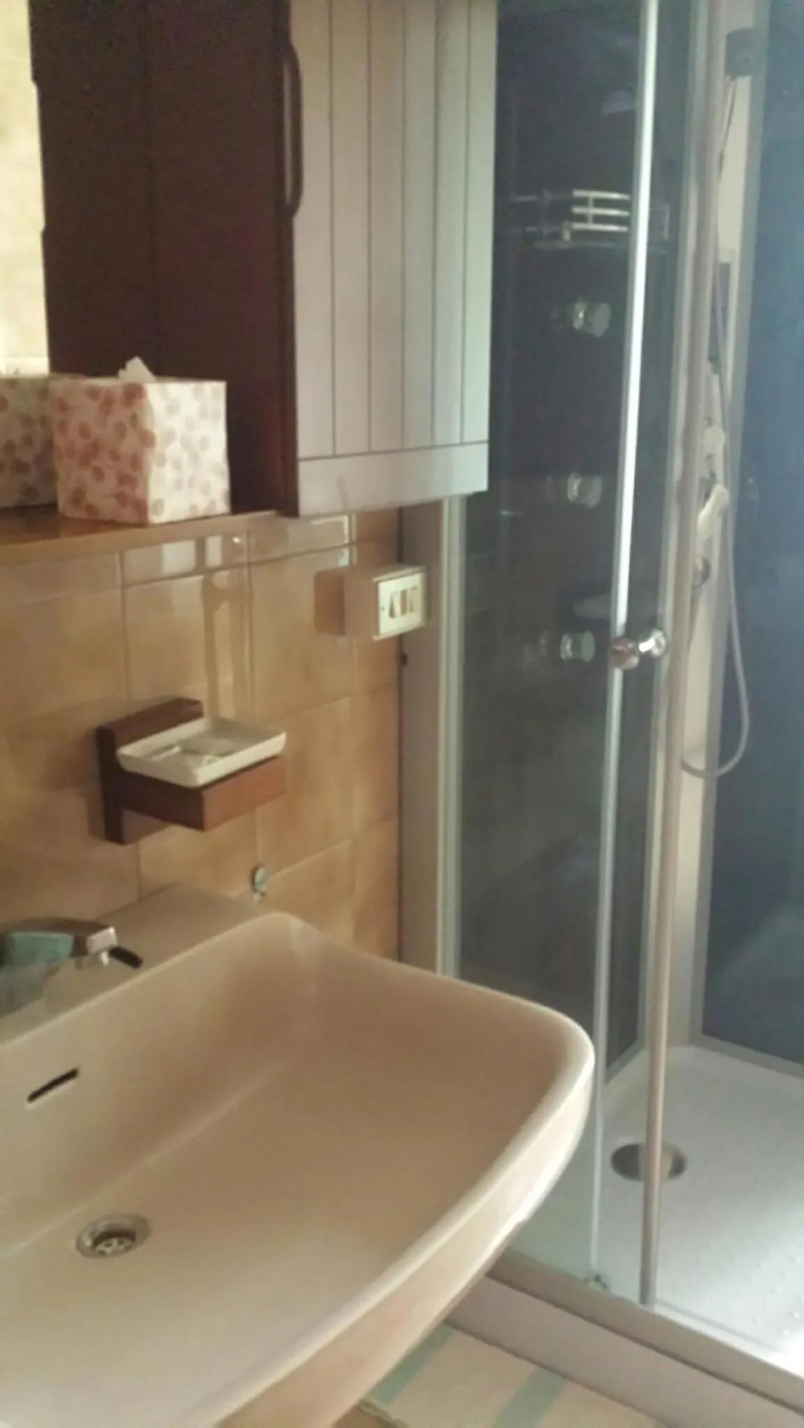 Bathroom in Quo Vadis Qui Vieni