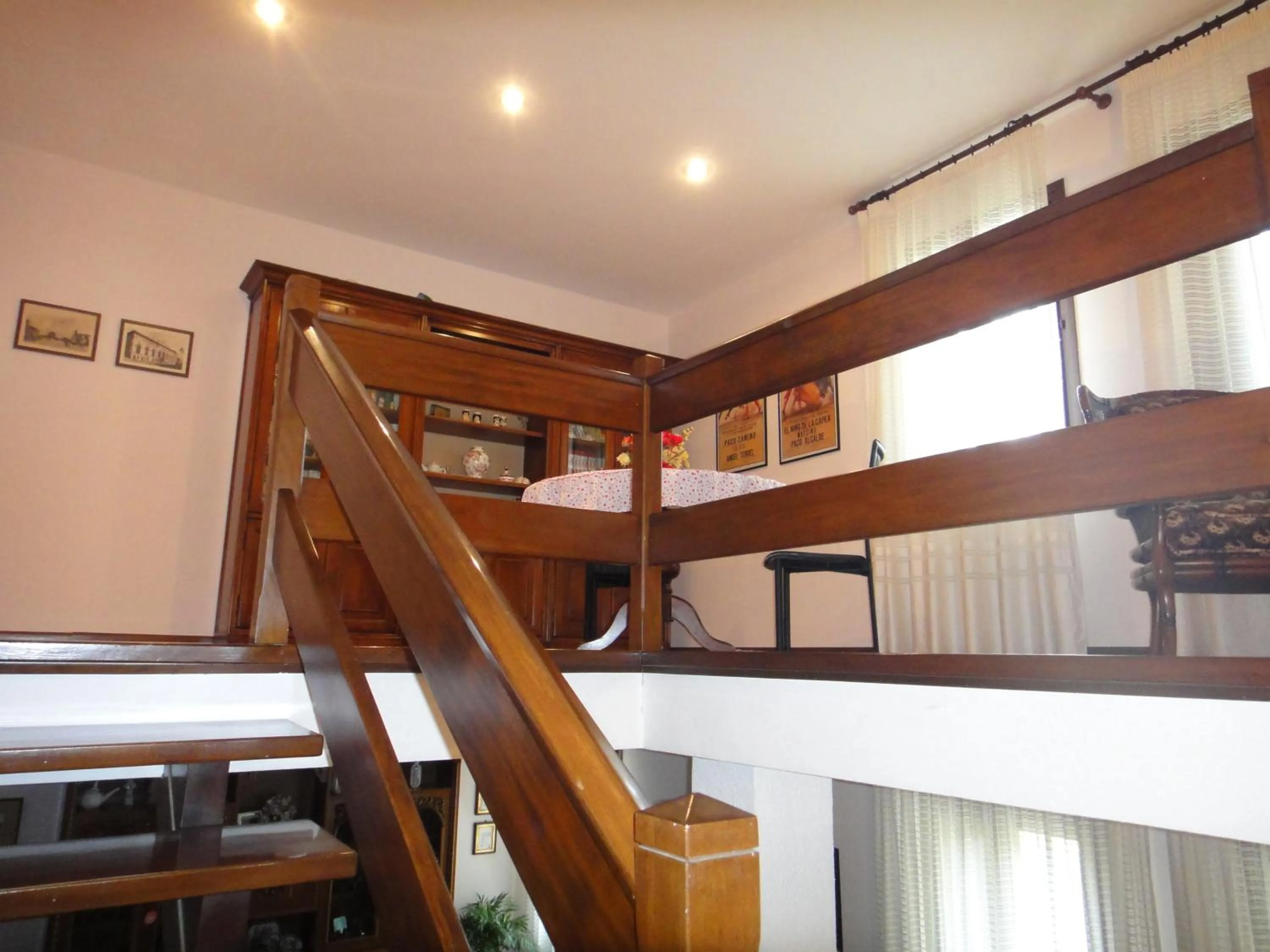 Living room, Bed in Quo Vadis Qui Vieni