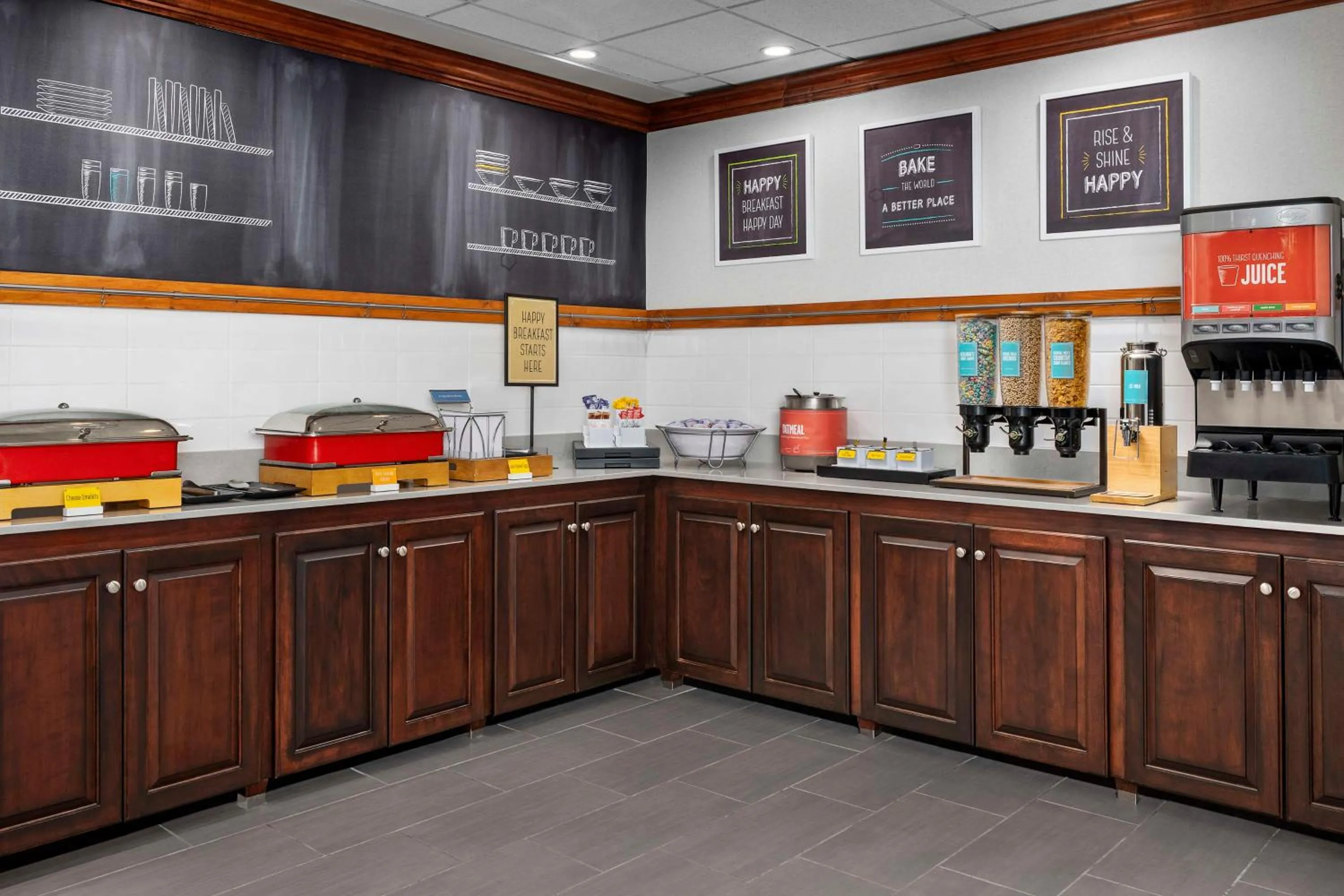 Breakfast in Hampton Inn & Suites at Lake Mary Colonial Townpark