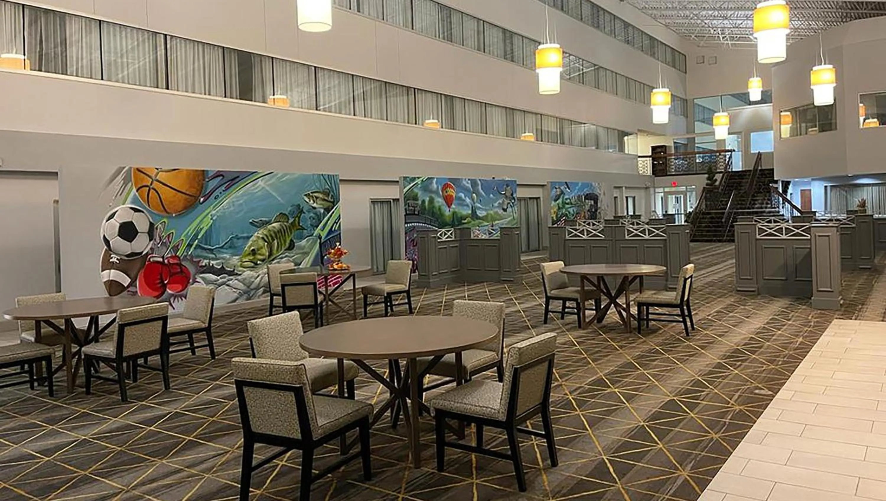 Lobby or reception in Wyndham Flint MI Grand Blanc Bishop Airport Conference Ct