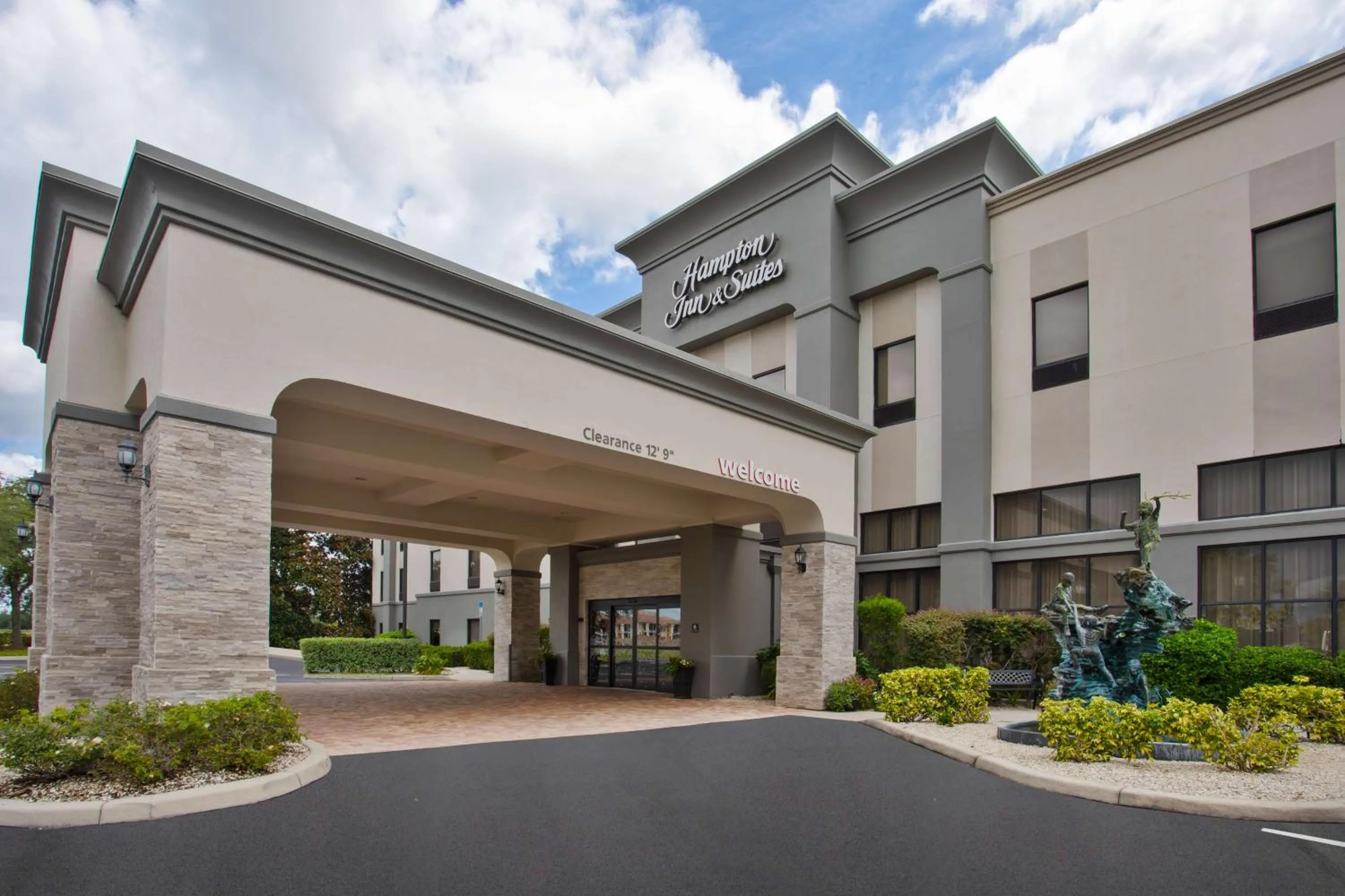 Property building in Hampton Inn & Suites Lady Lake/The Villages