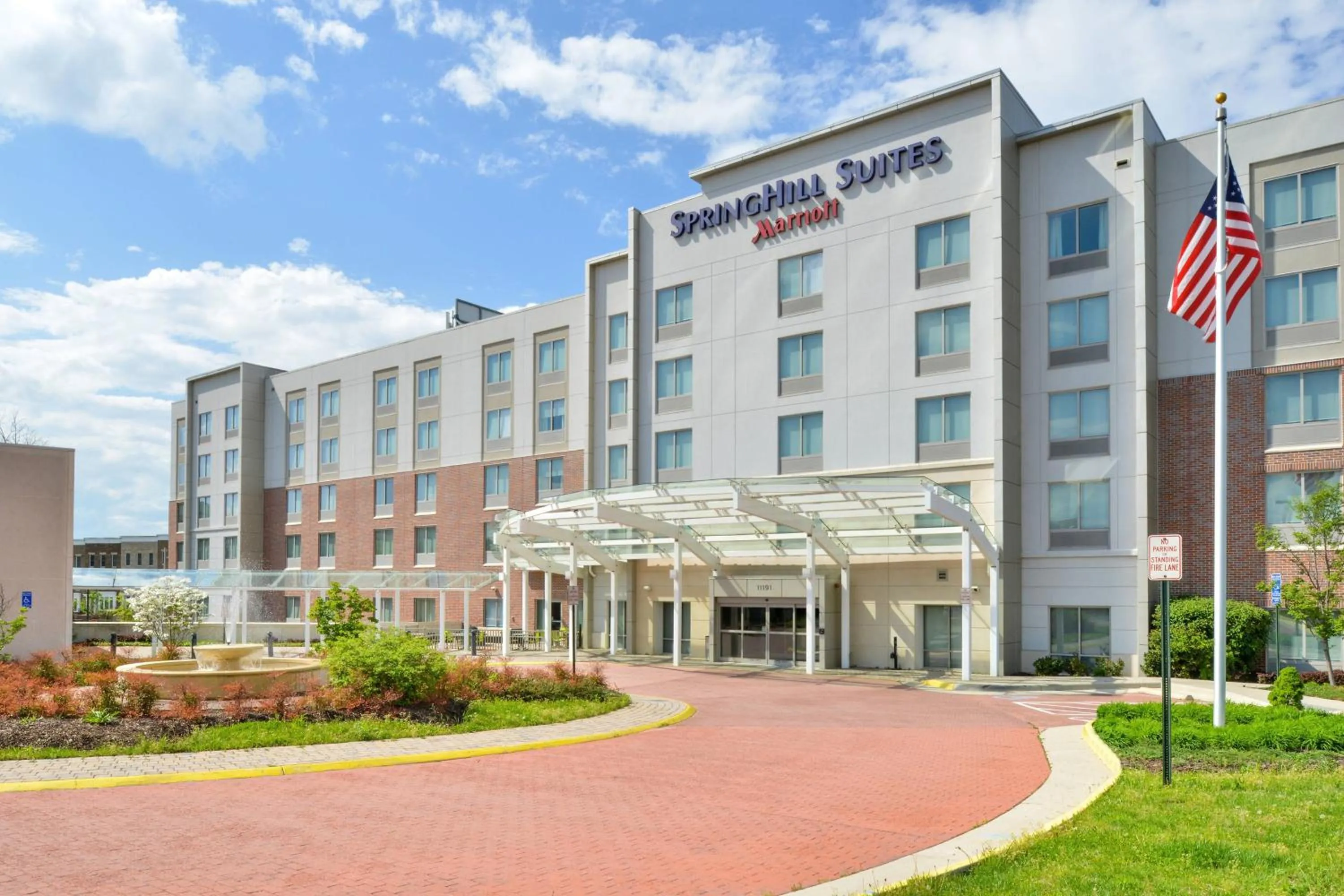 Property building in SpringHill Suites Fairfax Fair Oaks