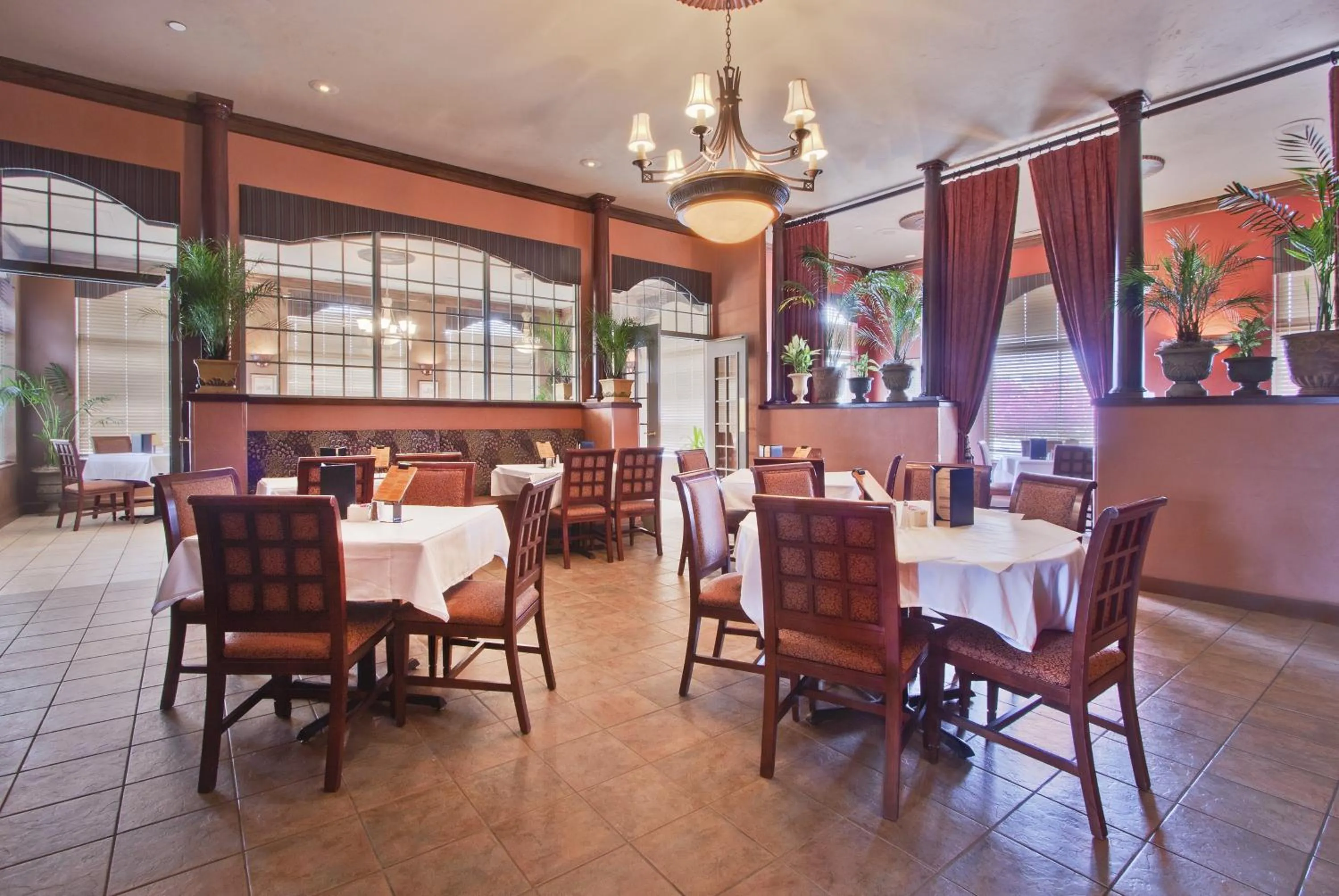 Restaurant/places to eat in Holiday Inn Hotel & Suites Madison West - Middleton by IHG