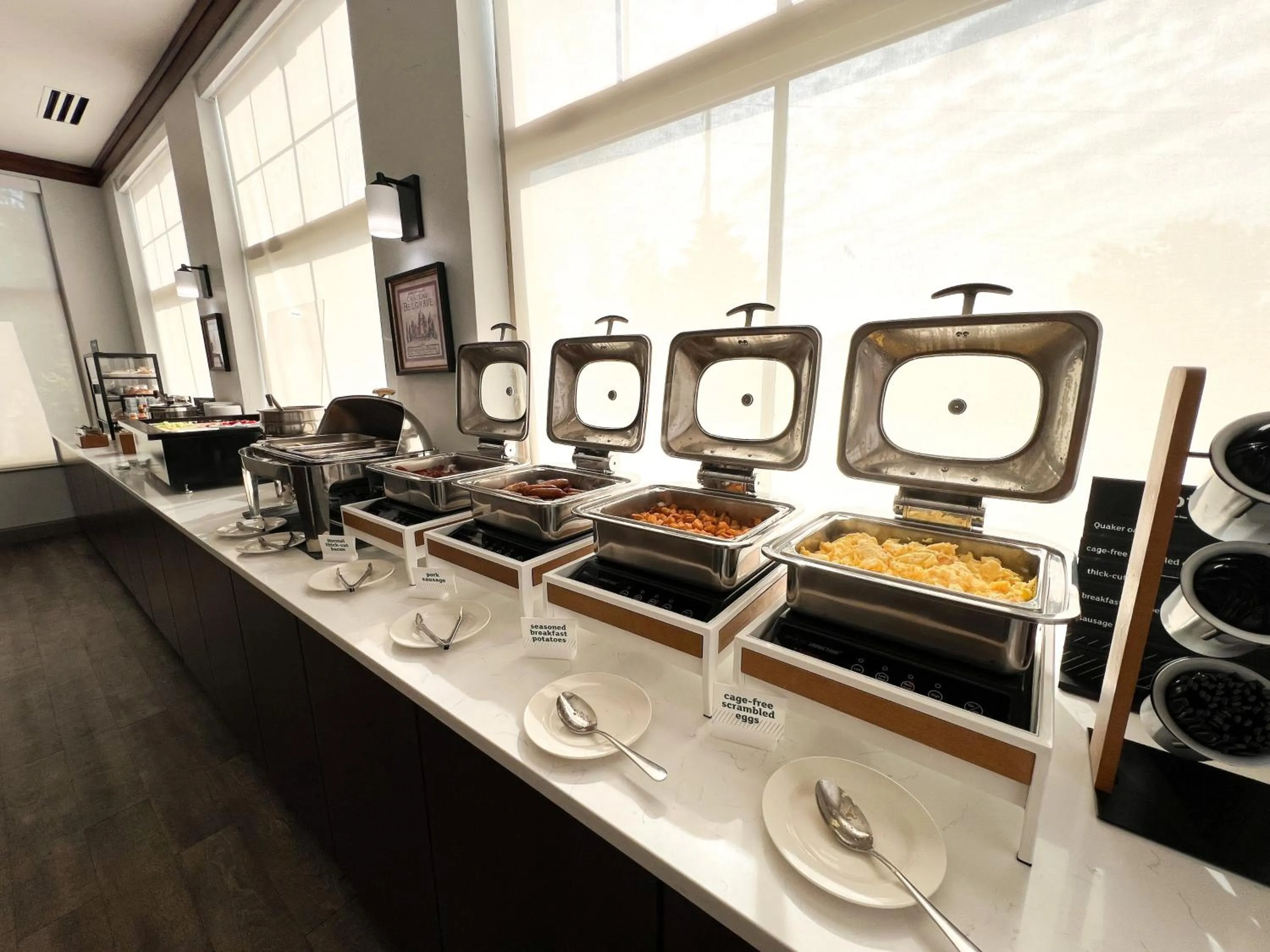 Breakfast in Holiday Inn Hotel & Suites Madison West - Middleton by IHG