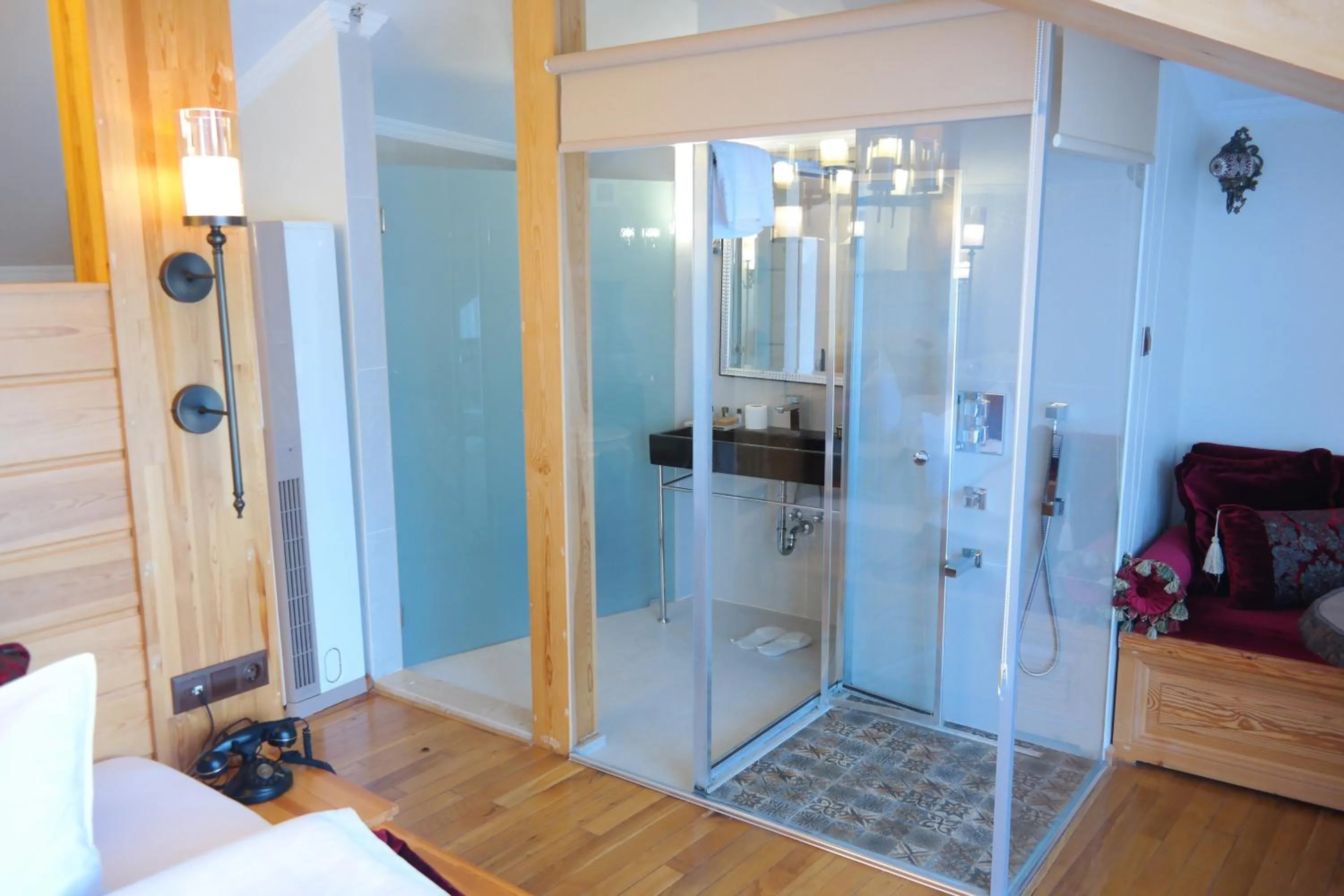 Toilet in Aşıklar Otel By Şükrü