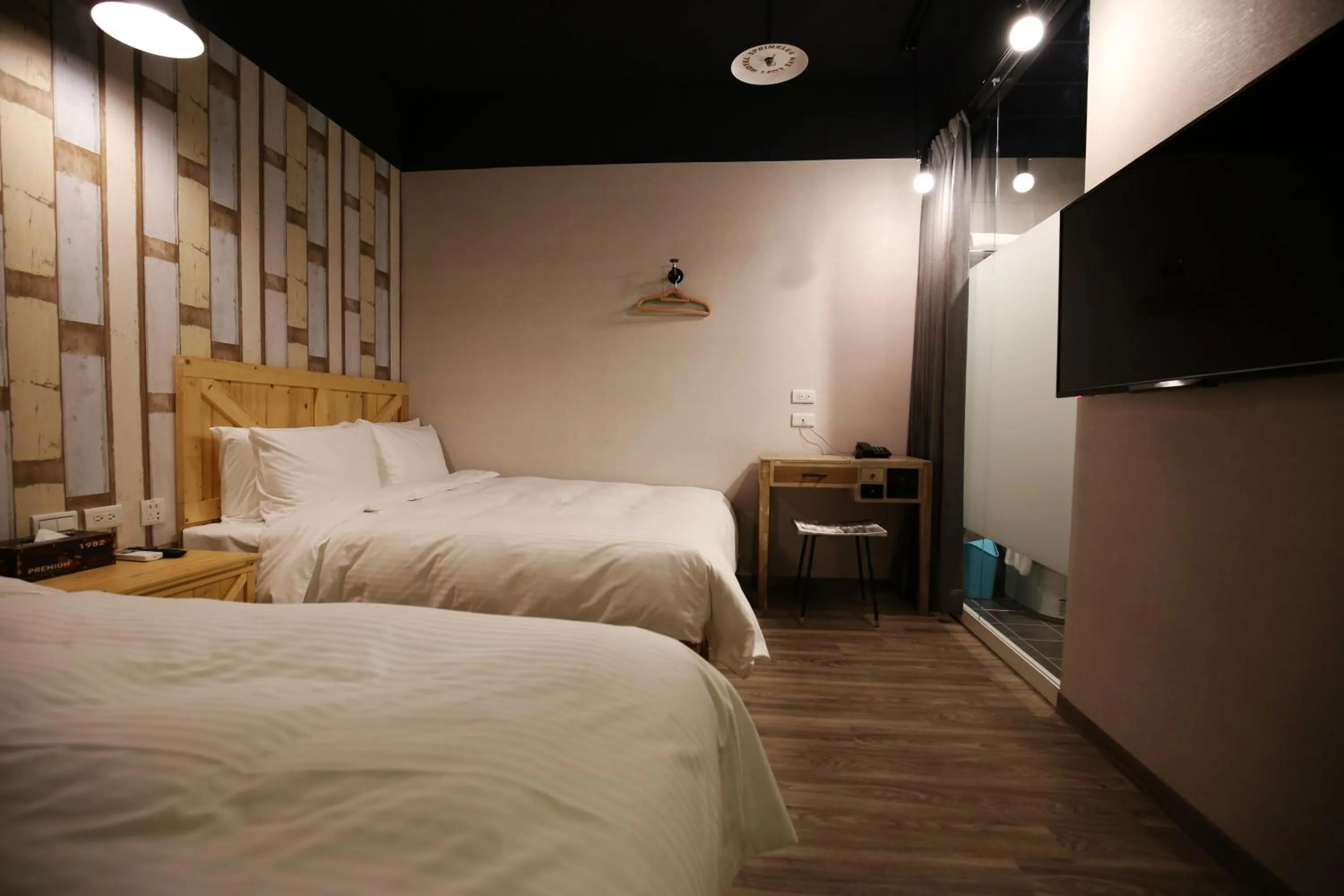 Bedroom, Bed in NYS Loft Hotel