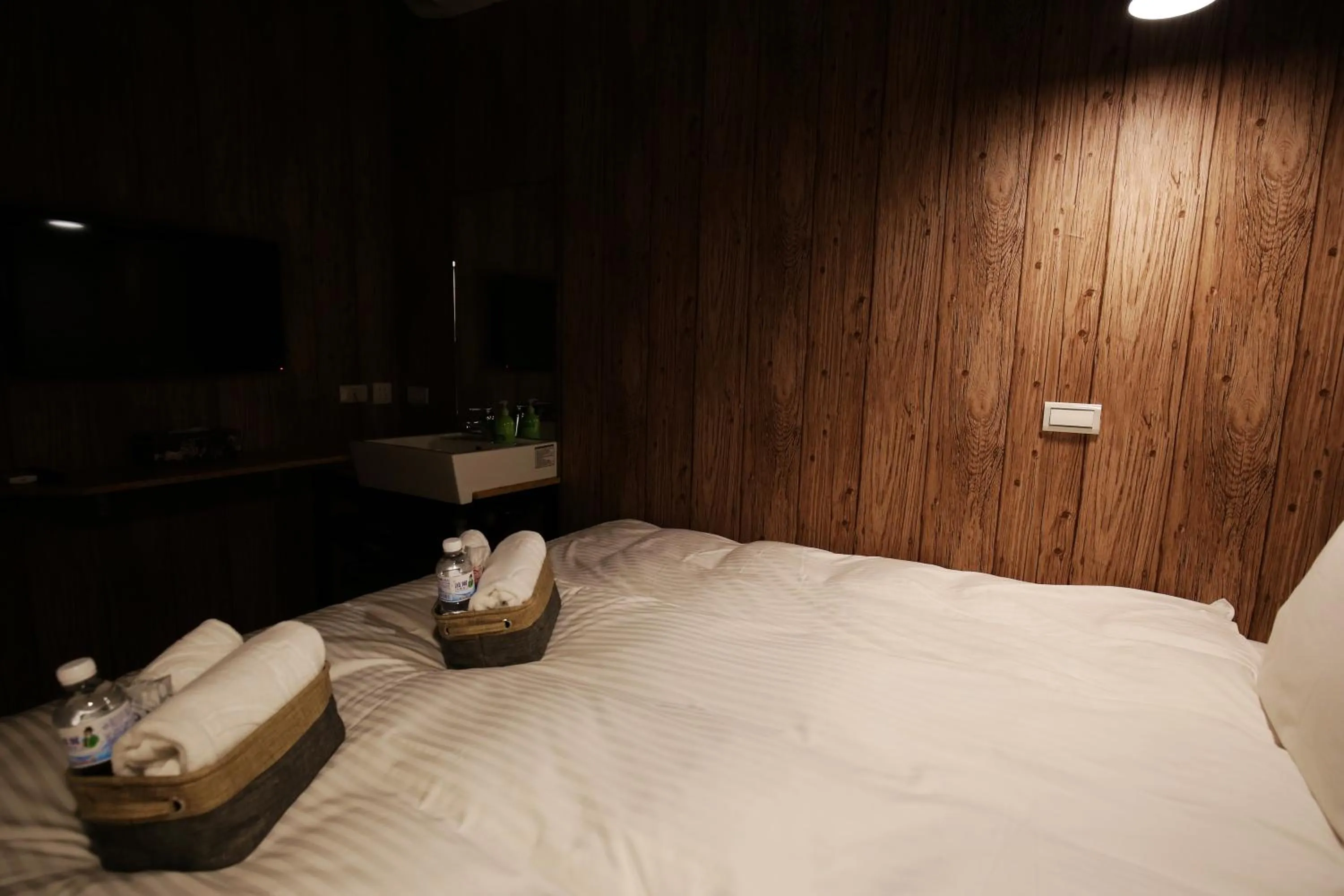 Bedroom, Bed in NYS Loft Hotel