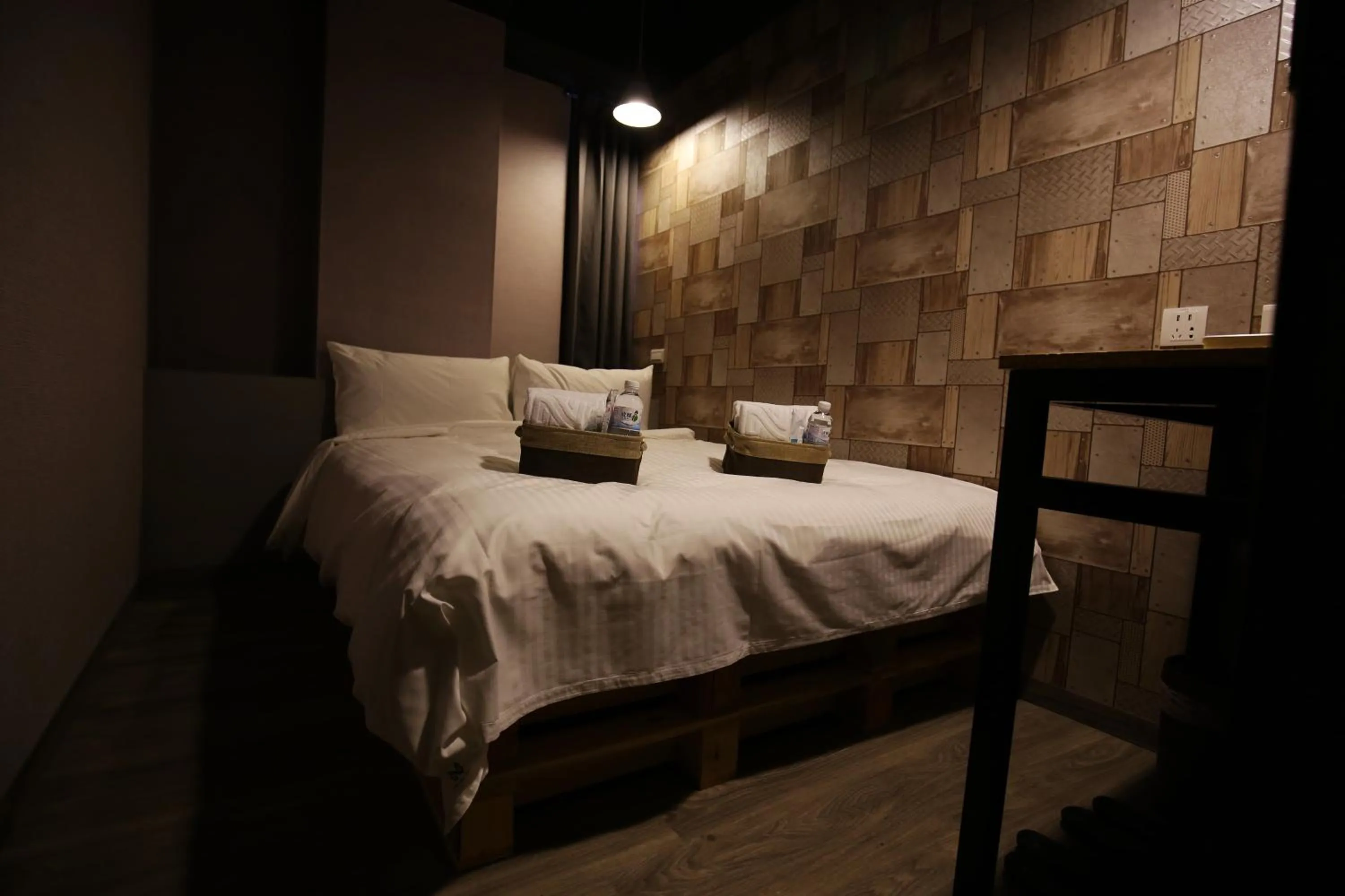 Bedroom, Bed in NYS Loft Hotel