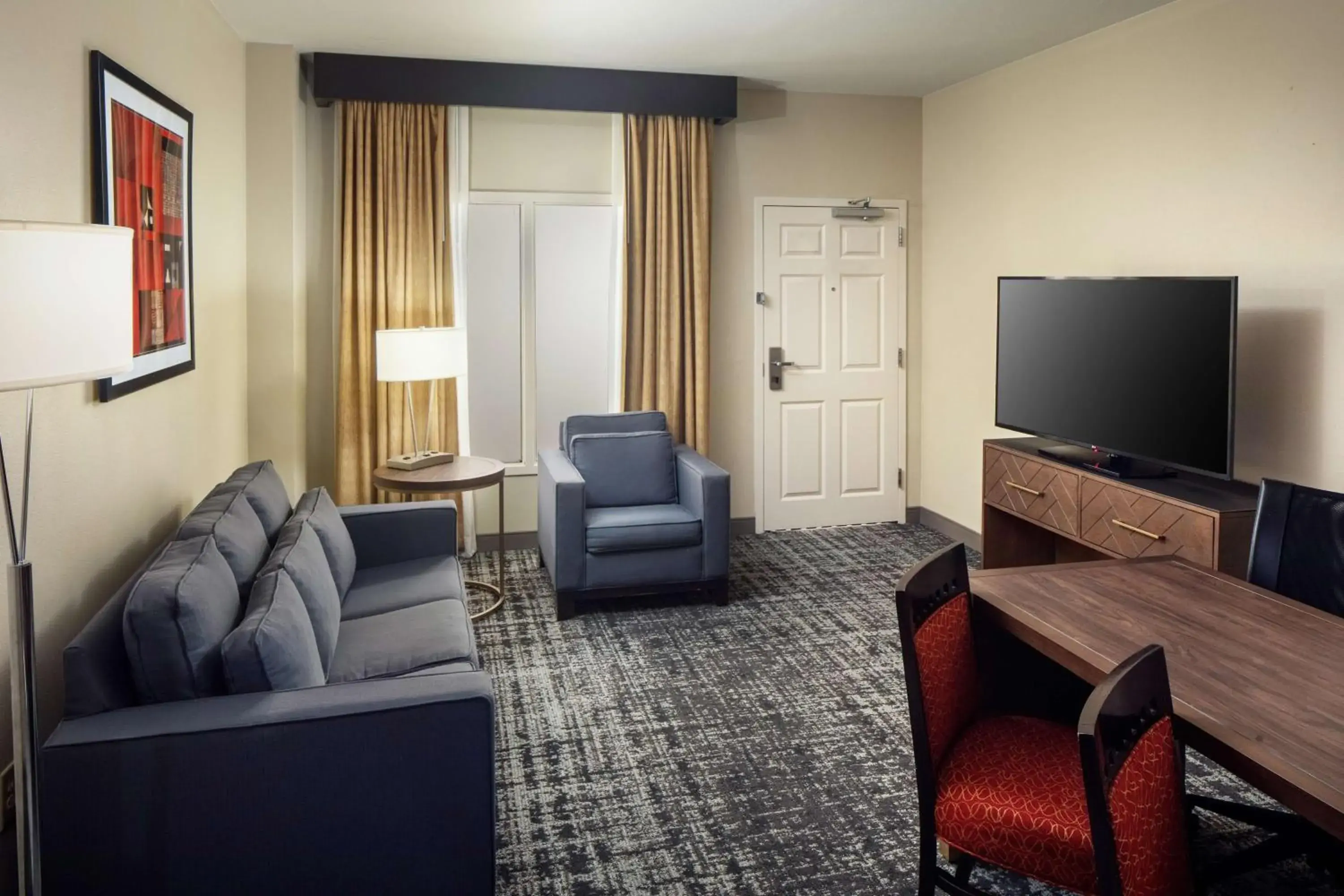 Premium King Suite - Non-Smoking in Embassy Suites by Hilton Laredo Premium King Suite - Non-Smoking in Embassy Suites by Hilton Laredo