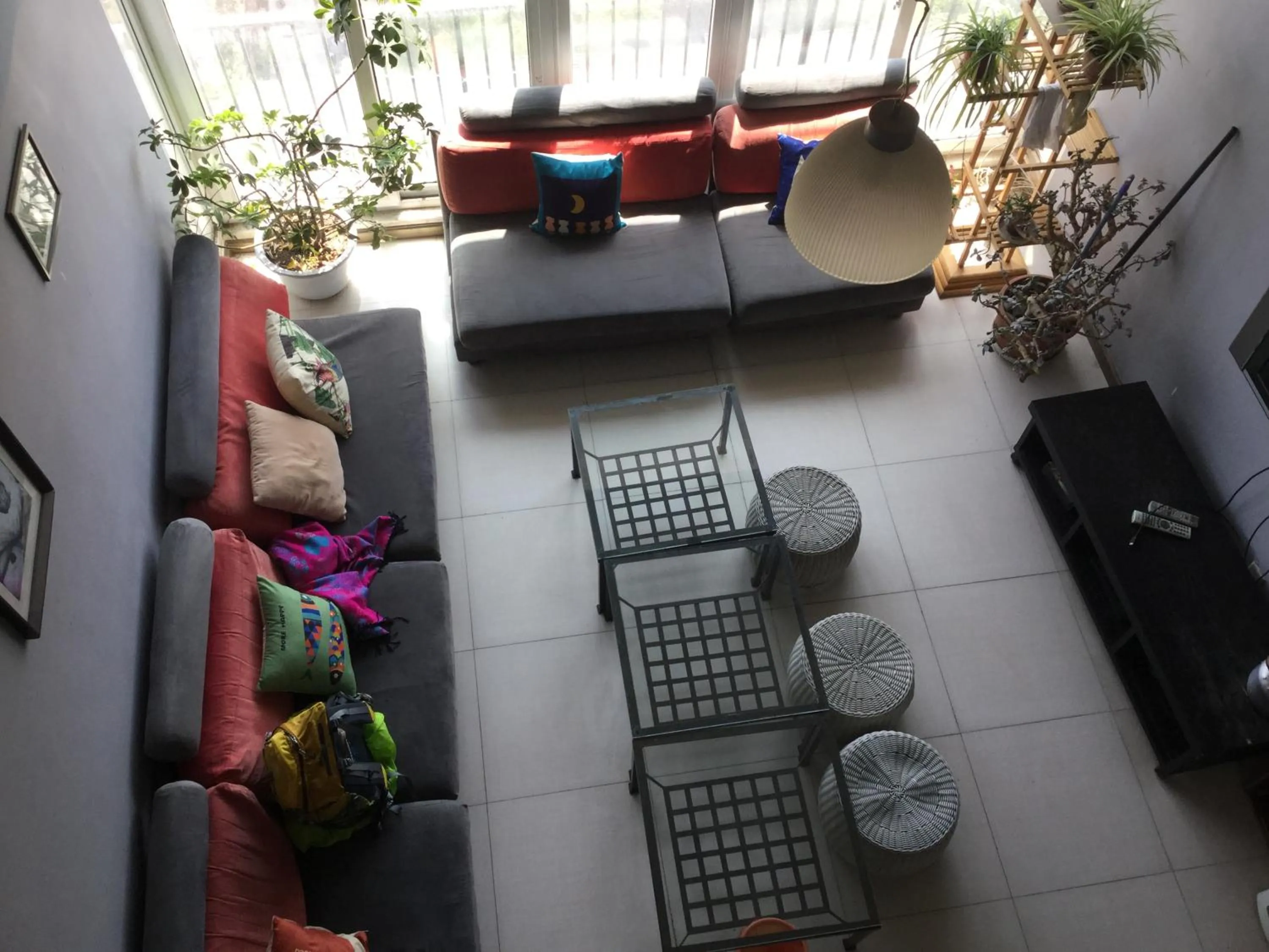 Communal lounge/ TV room in LETE Hostel