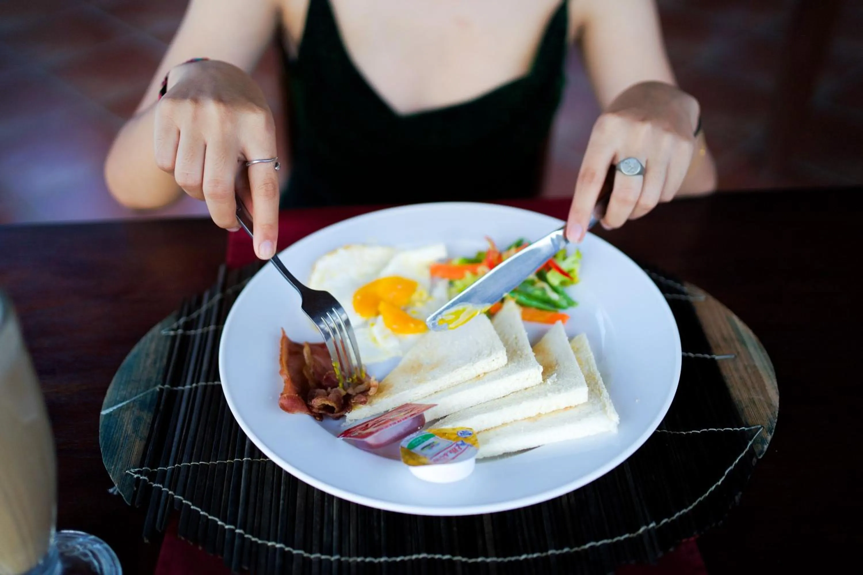 Food and drinks in Alam Bali Beach Resort