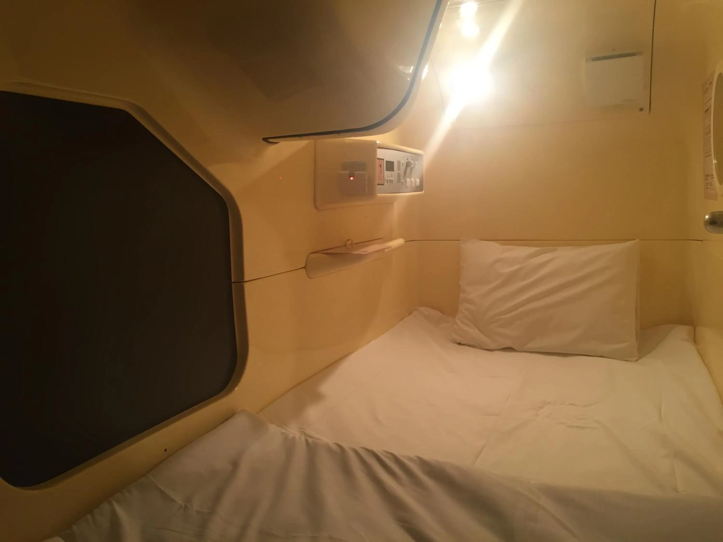 Property building, Bed in Gran Custama Ueno