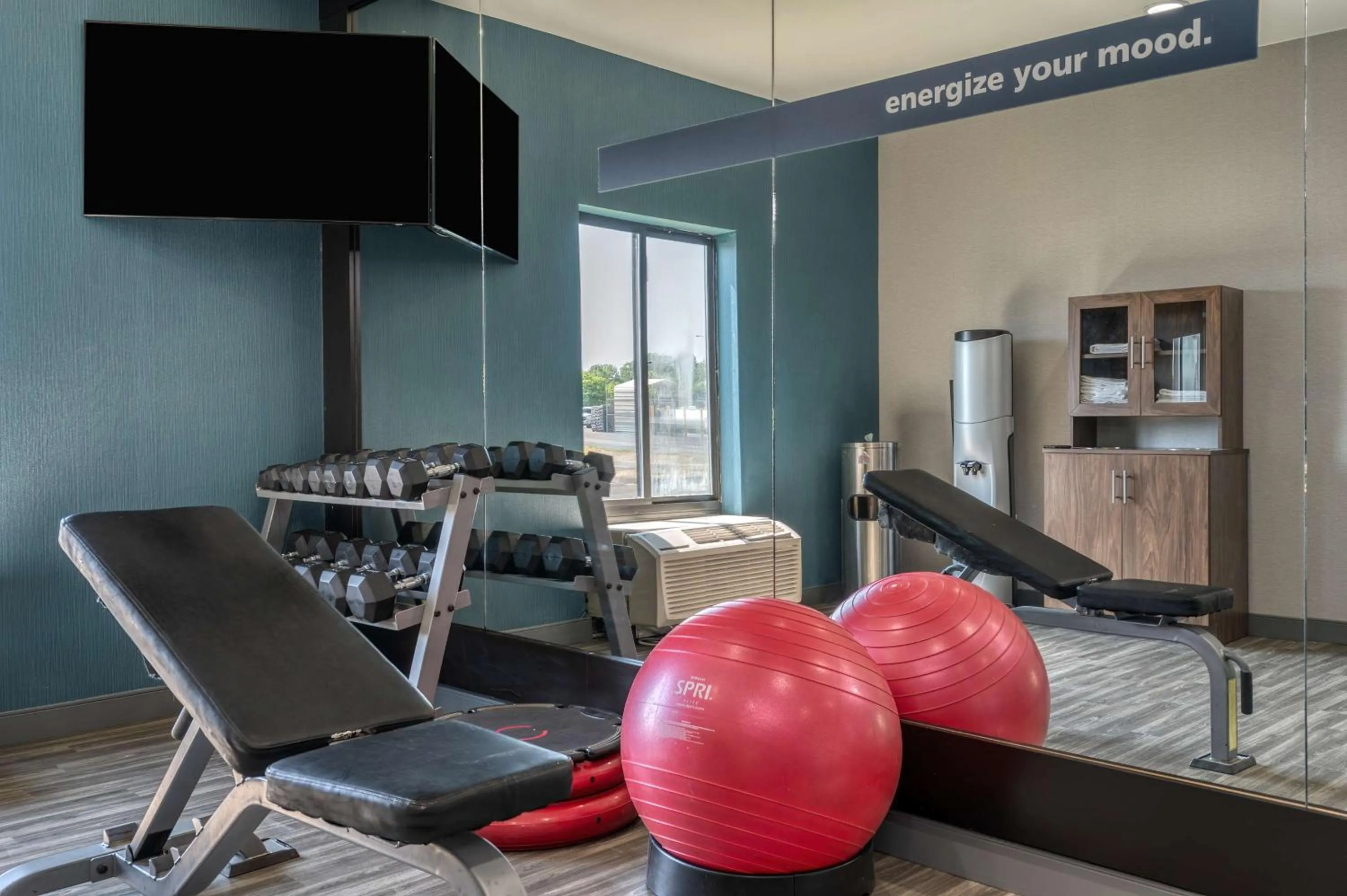 Fitness centre/facilities in Hampton Inn New Philadelphia