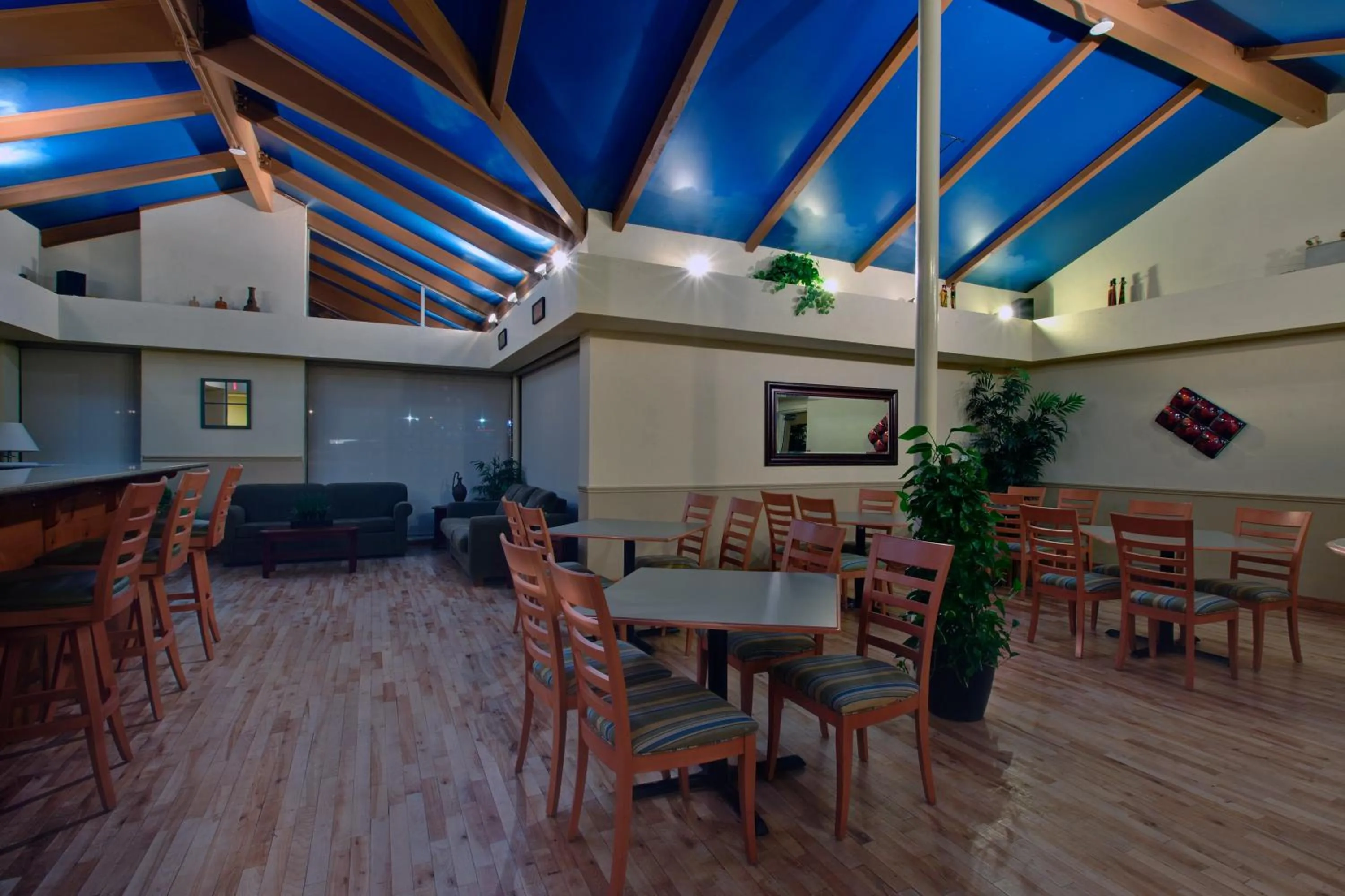 Restaurant/places to eat in Days Inn & Suites by Wyndham Moncton