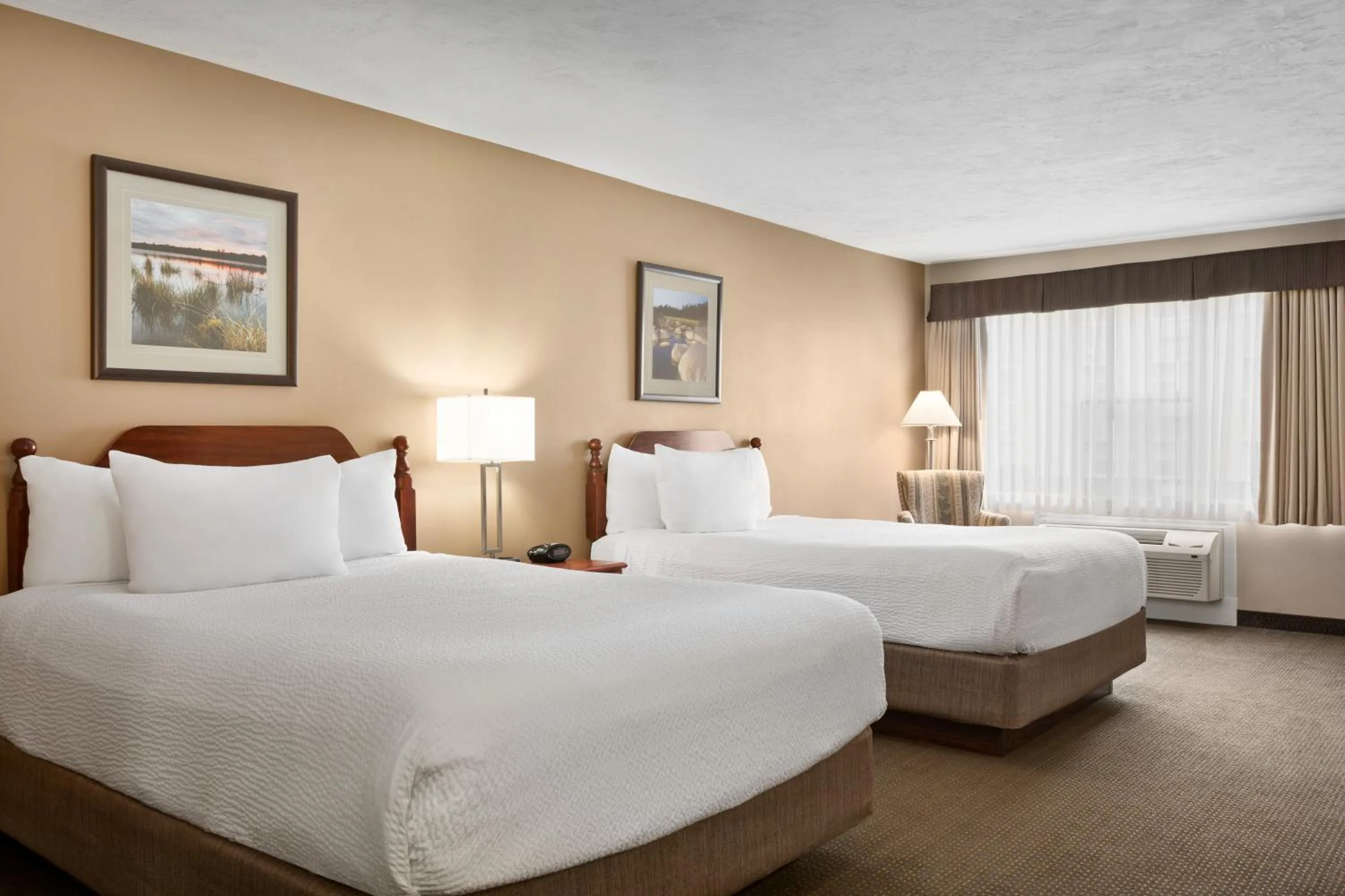 Bed in Days Inn & Suites by Wyndham Moncton