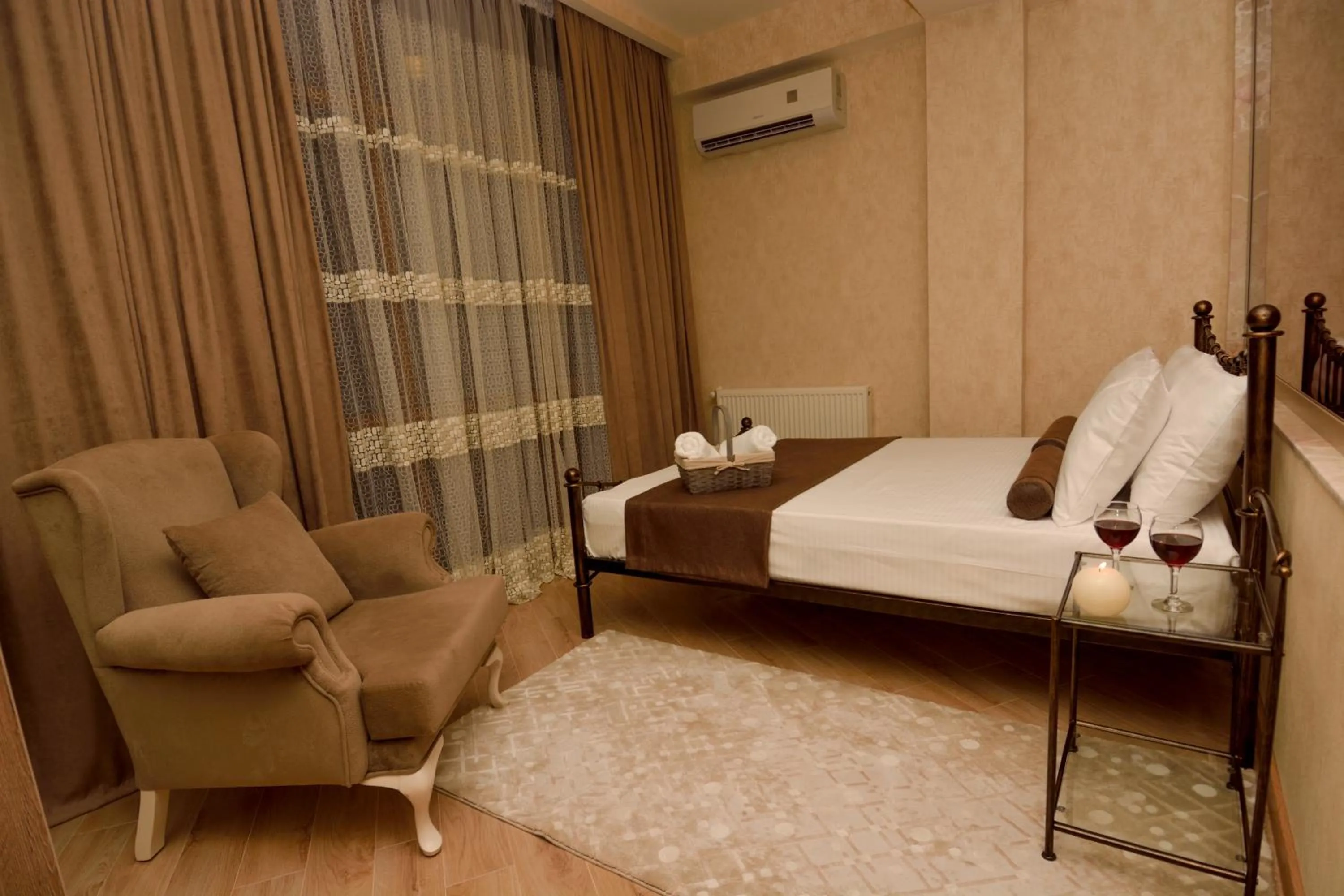 Bedroom, Bed in Dat Exx Apartments