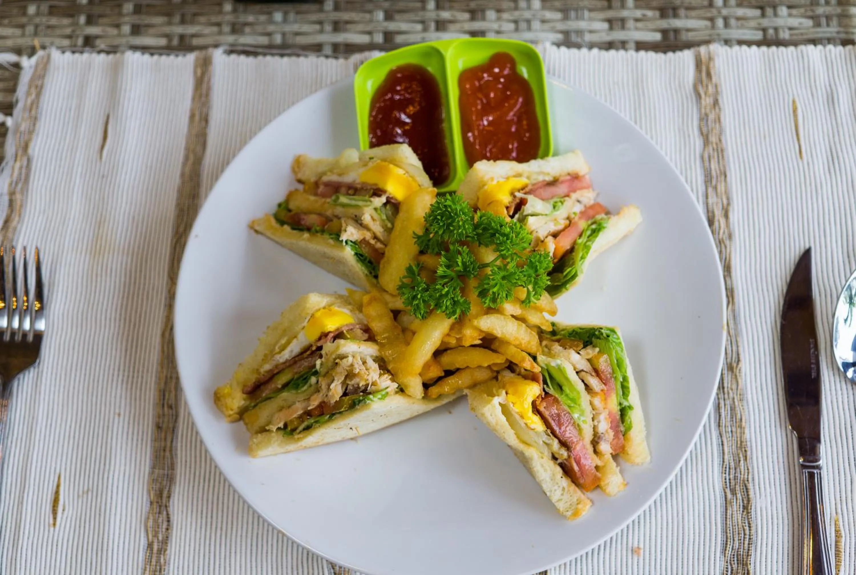 Food in Sunset Cave Villas Lembongan