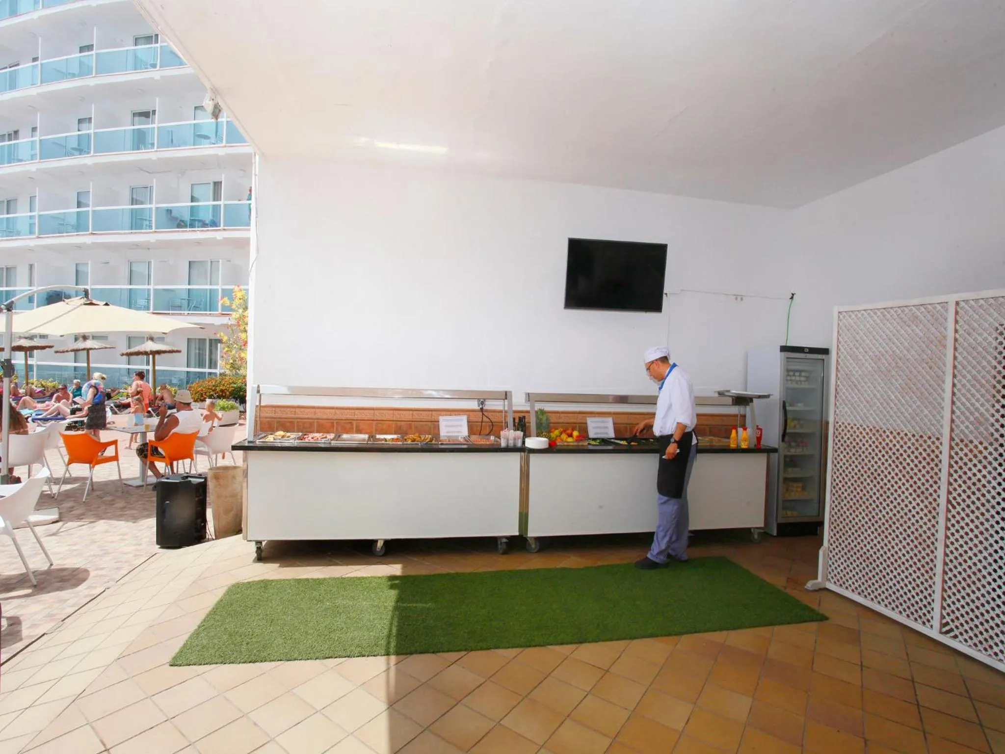 Food and drinks in Hotel Palia Las Palomas