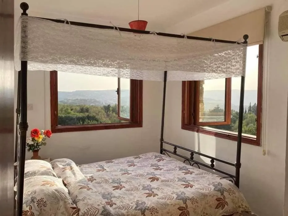 Bed in Spring Of Life Forever