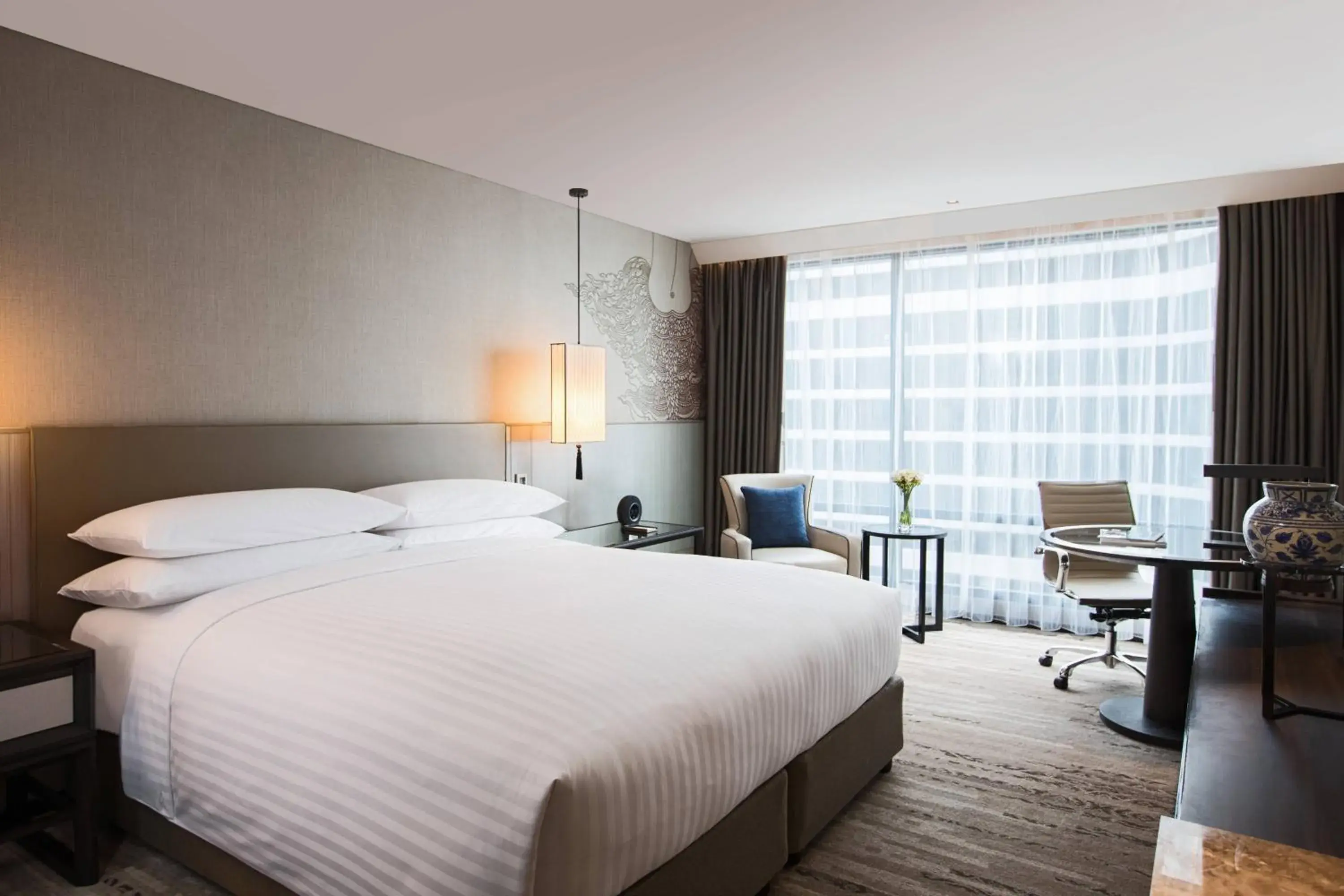 Park View, Guest room, 1 King in Bangkok Marriott Marquis Queens Park Park View, Guest room, 1 King in Bangkok Marriott Marquis Queens Park