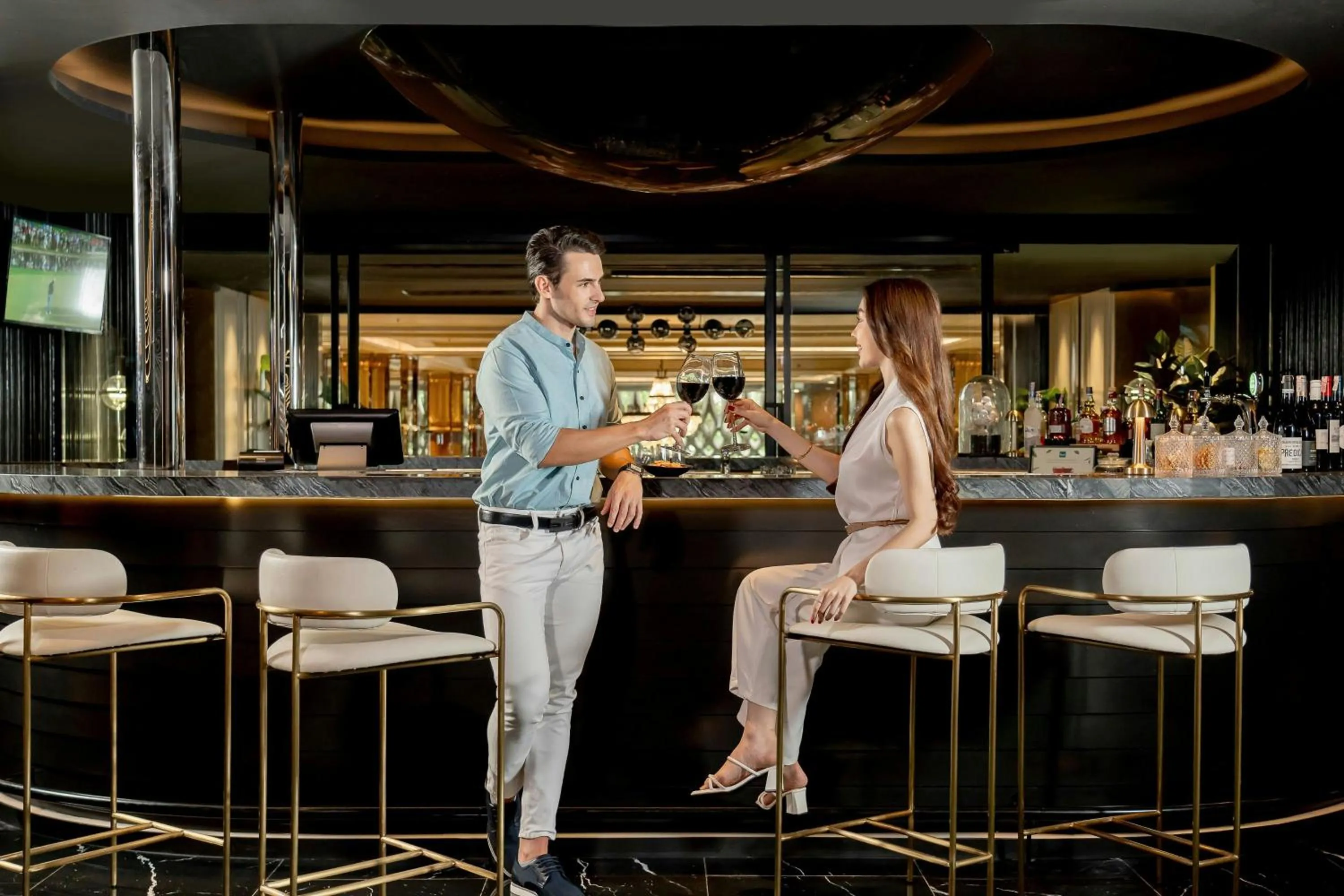 Lounge or bar in Bangkok Marriott Marquis Queens Park