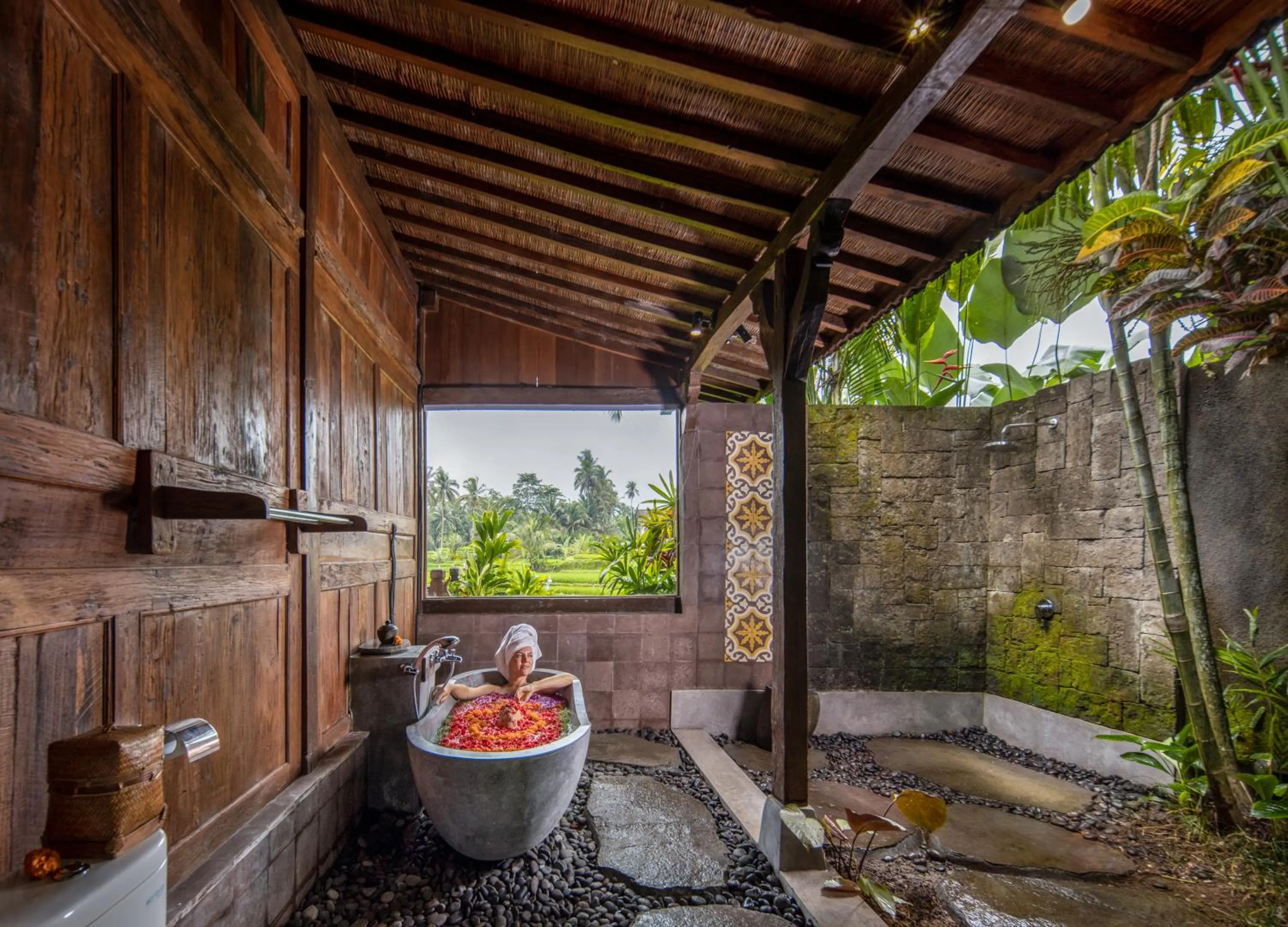 Bathroom in Madani Antique Villas