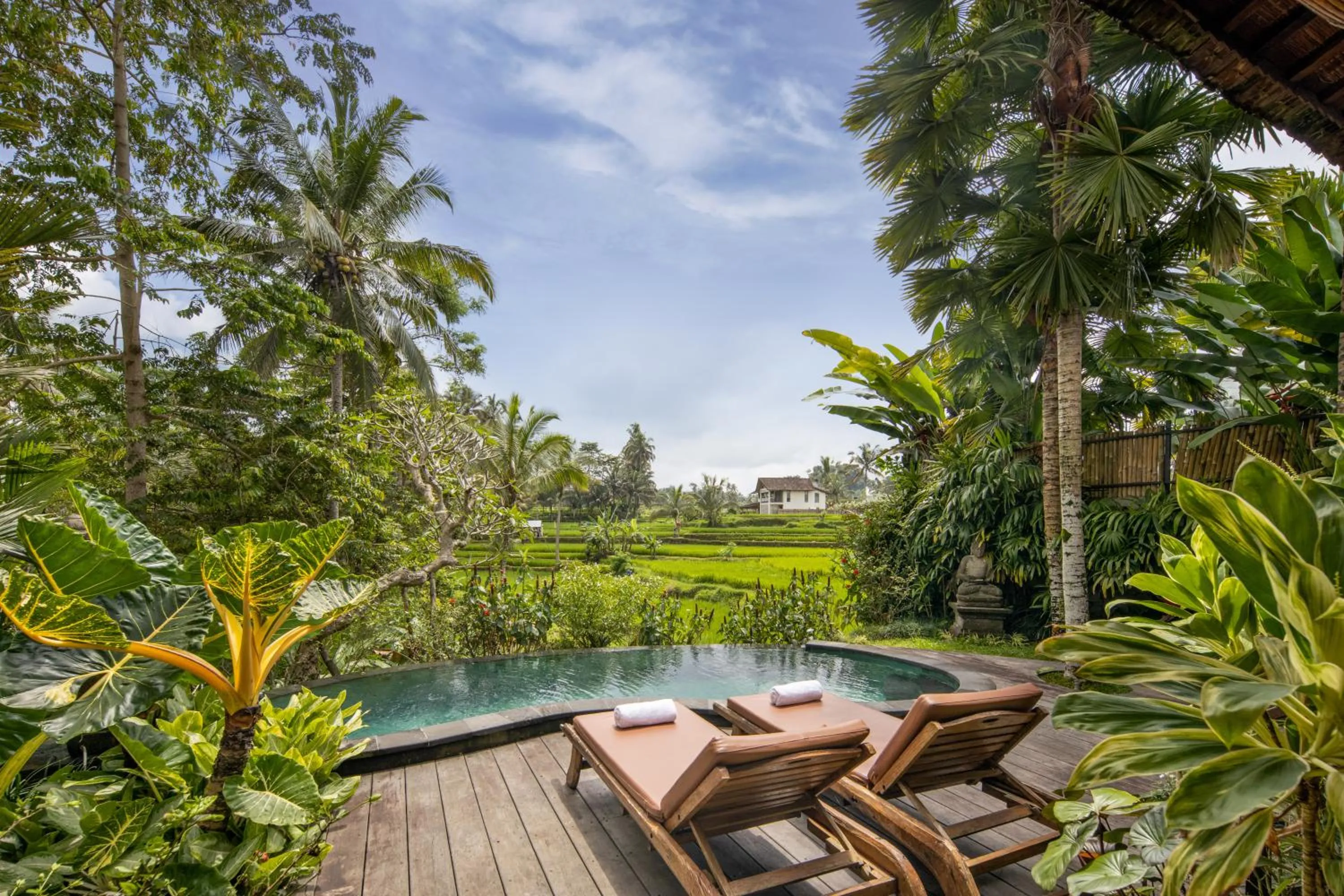 Pool view in Madani Antique Villas