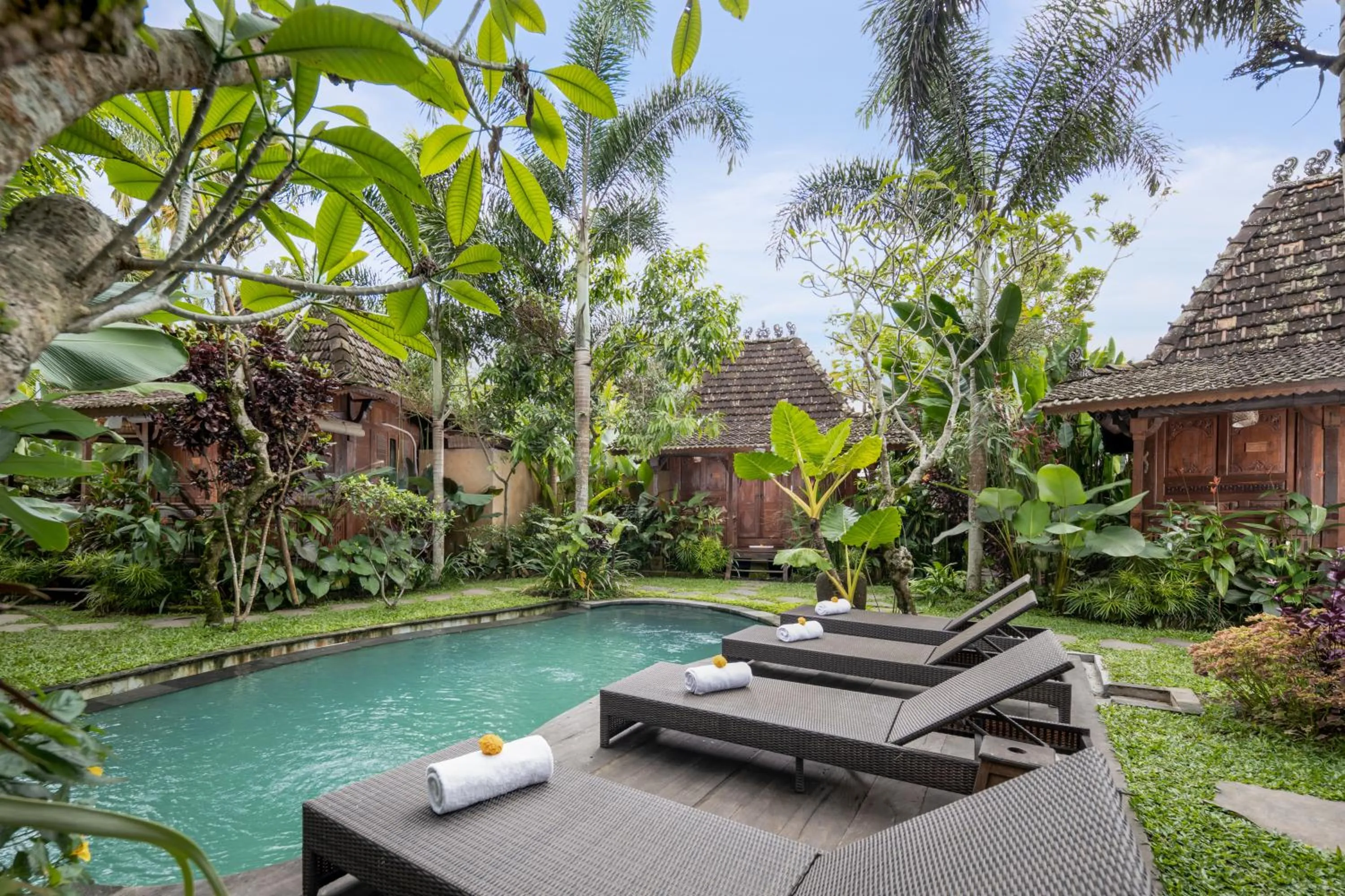 Pool view in Madani Antique Villas