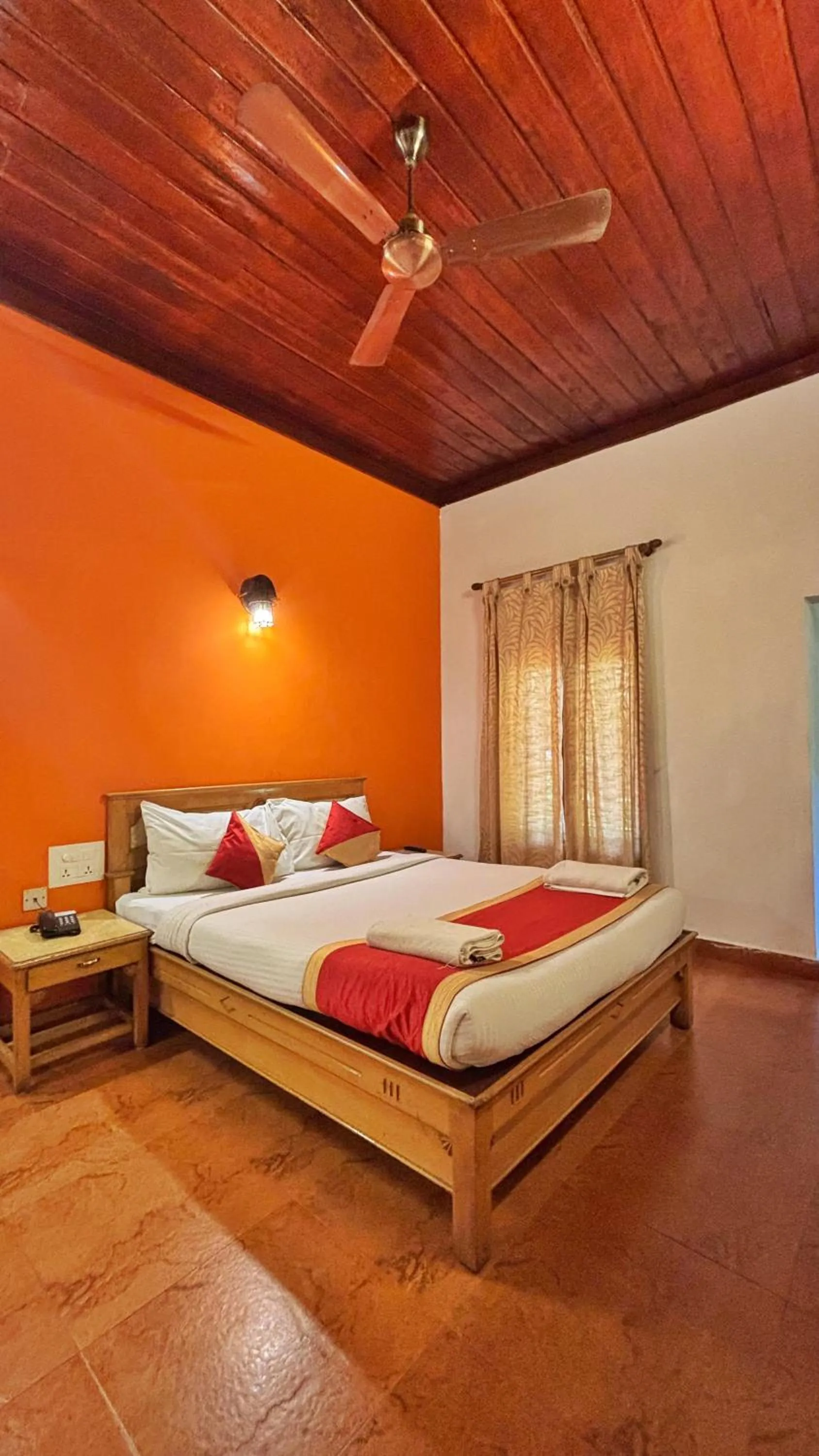 Bed in Dew Drops Farm Resorts