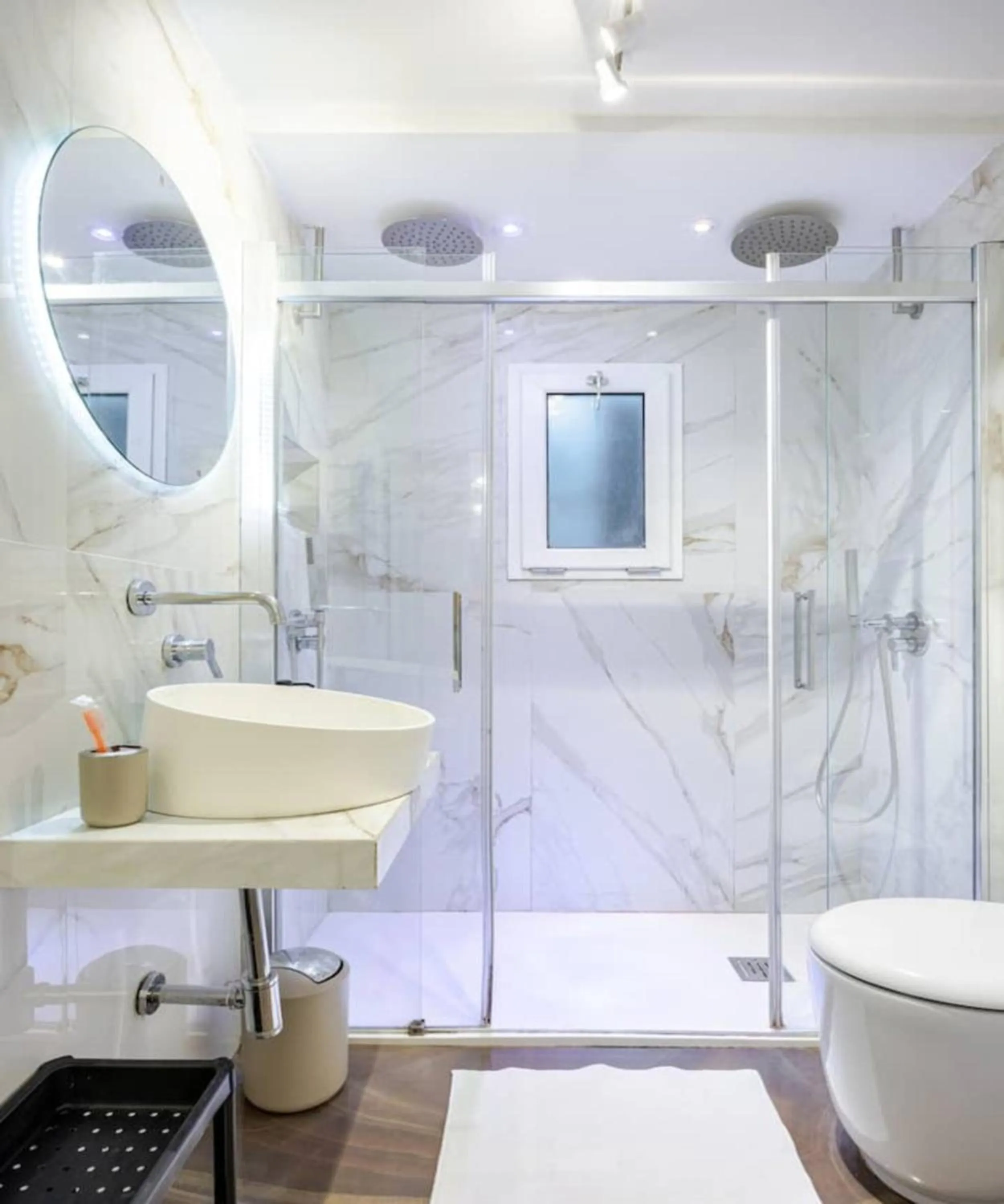 Bathroom in I Colori di Napoli