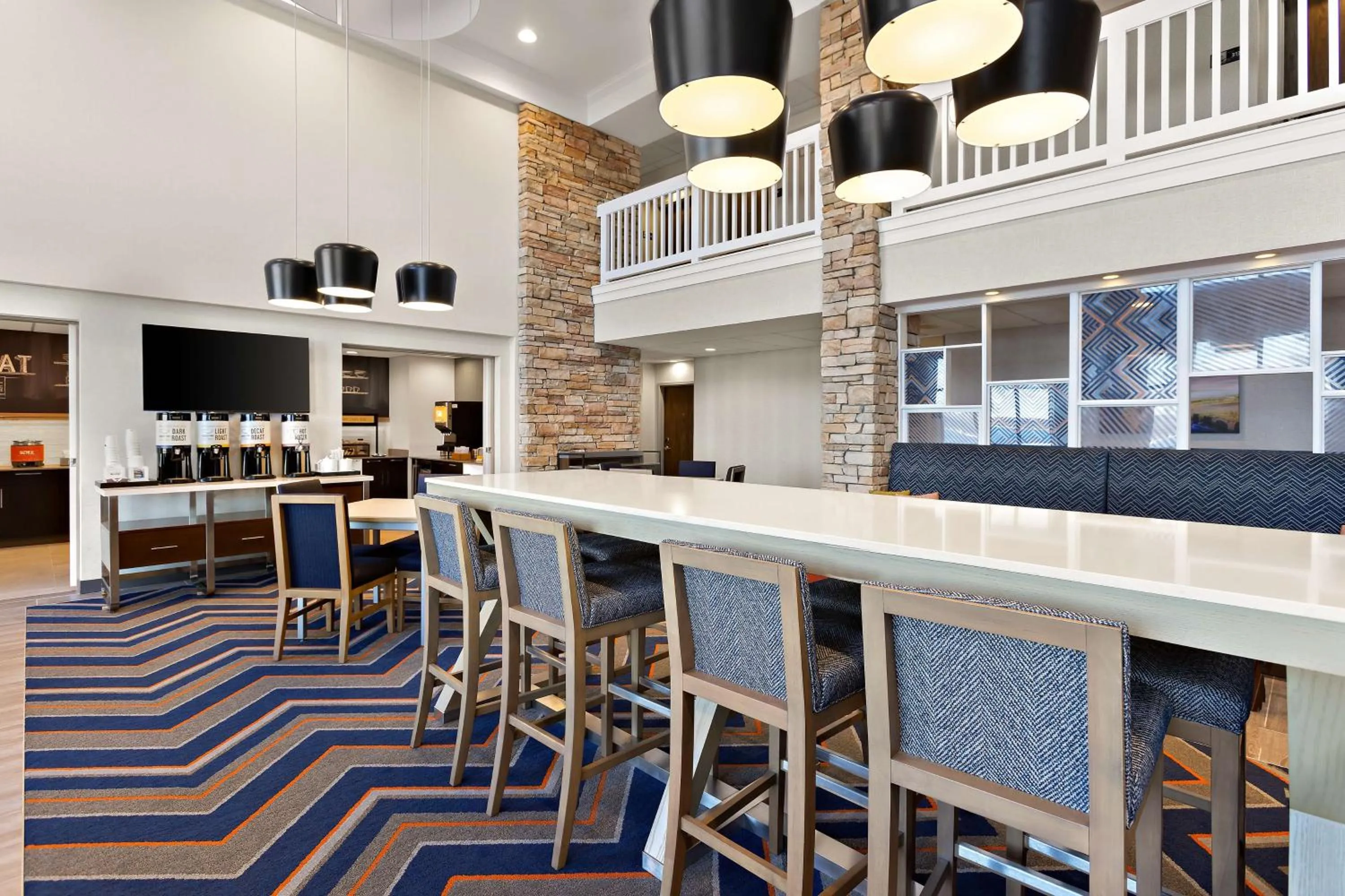 Breakfast in Hampton Inn & Suites Petoskey