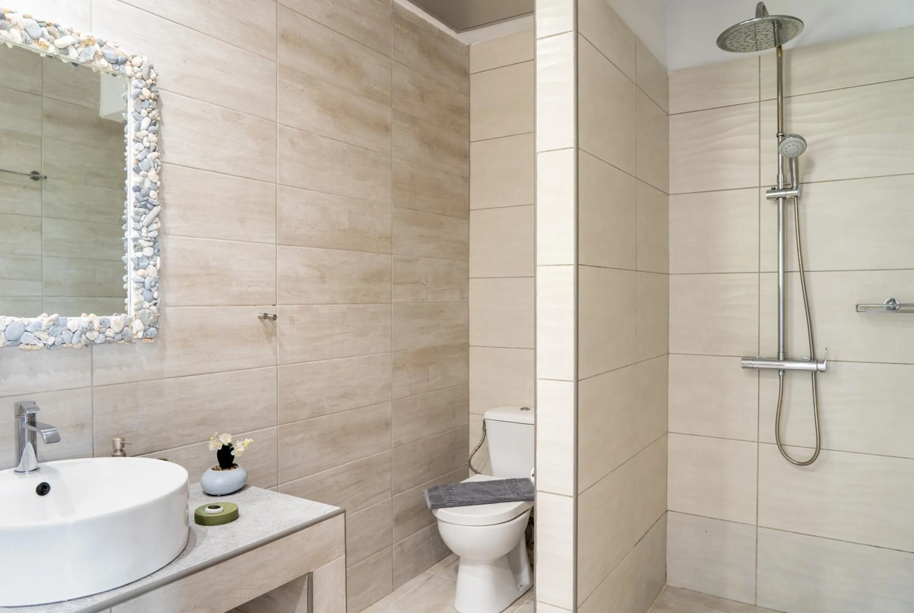 Shower in Core Luxury Suites