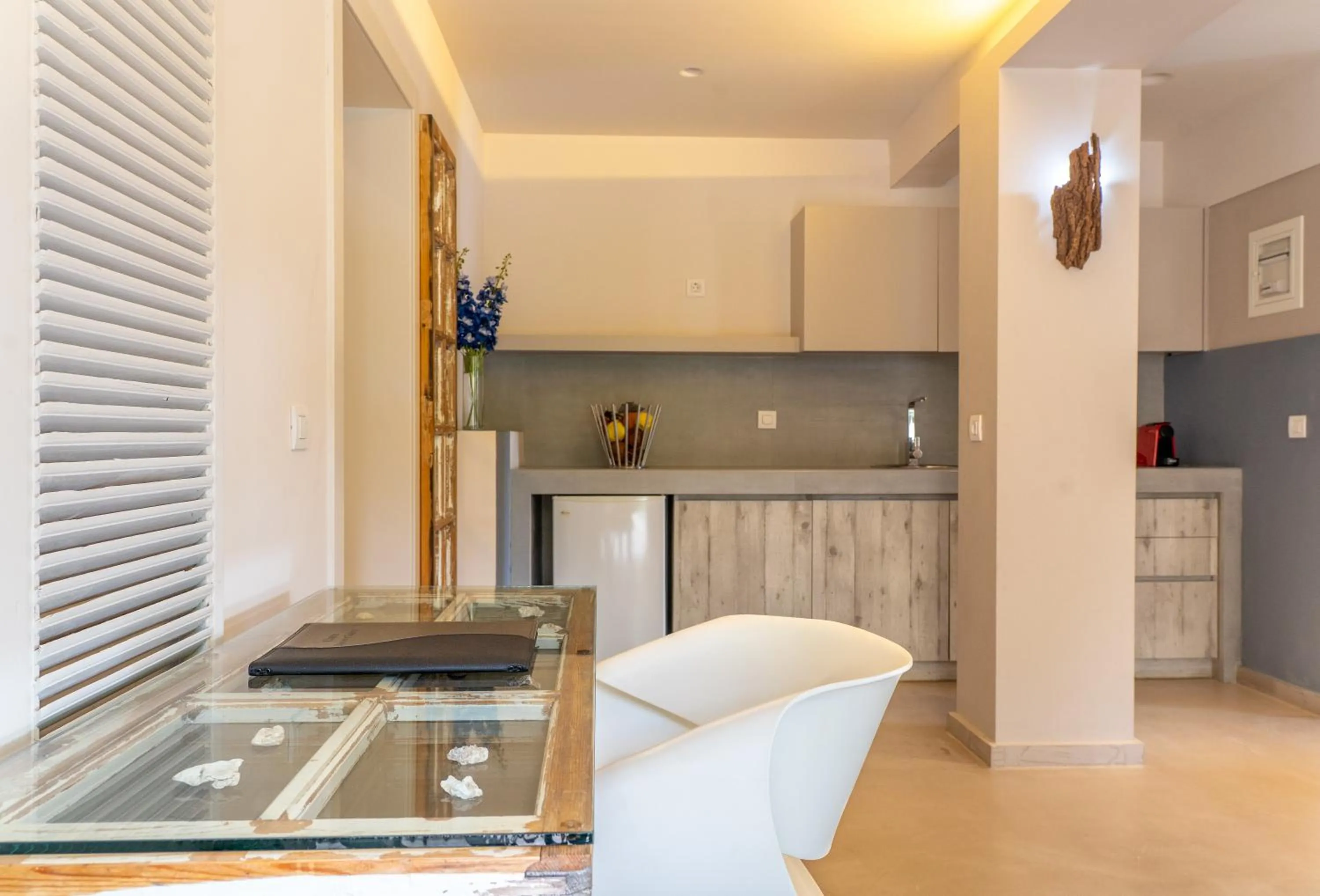 Living room in Core Luxury Suites