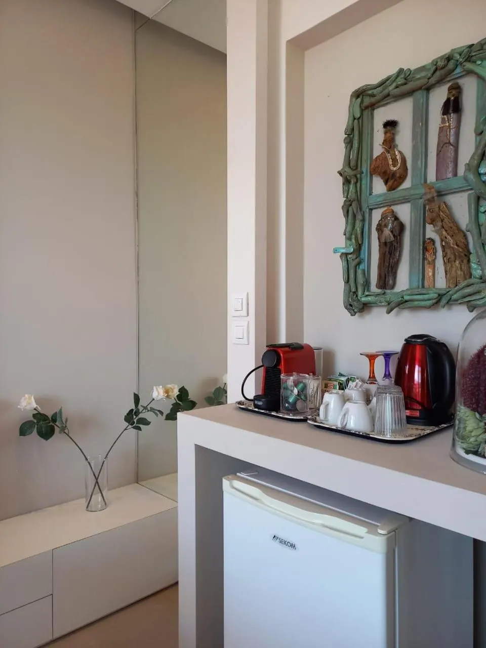 Coffee/tea facilities in Core Luxury Suites