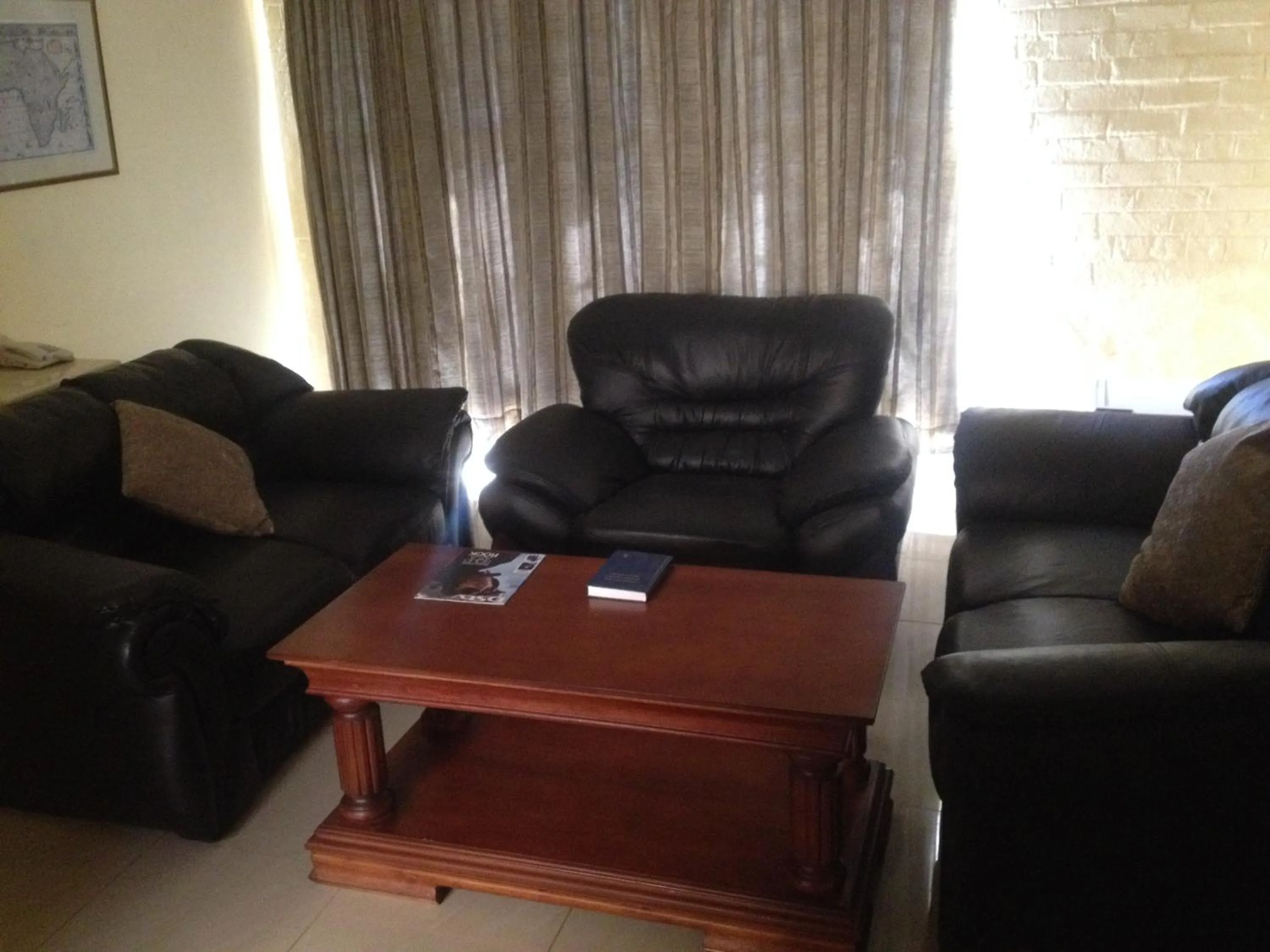 Living room in Kadoma Hotel & Conference Centre