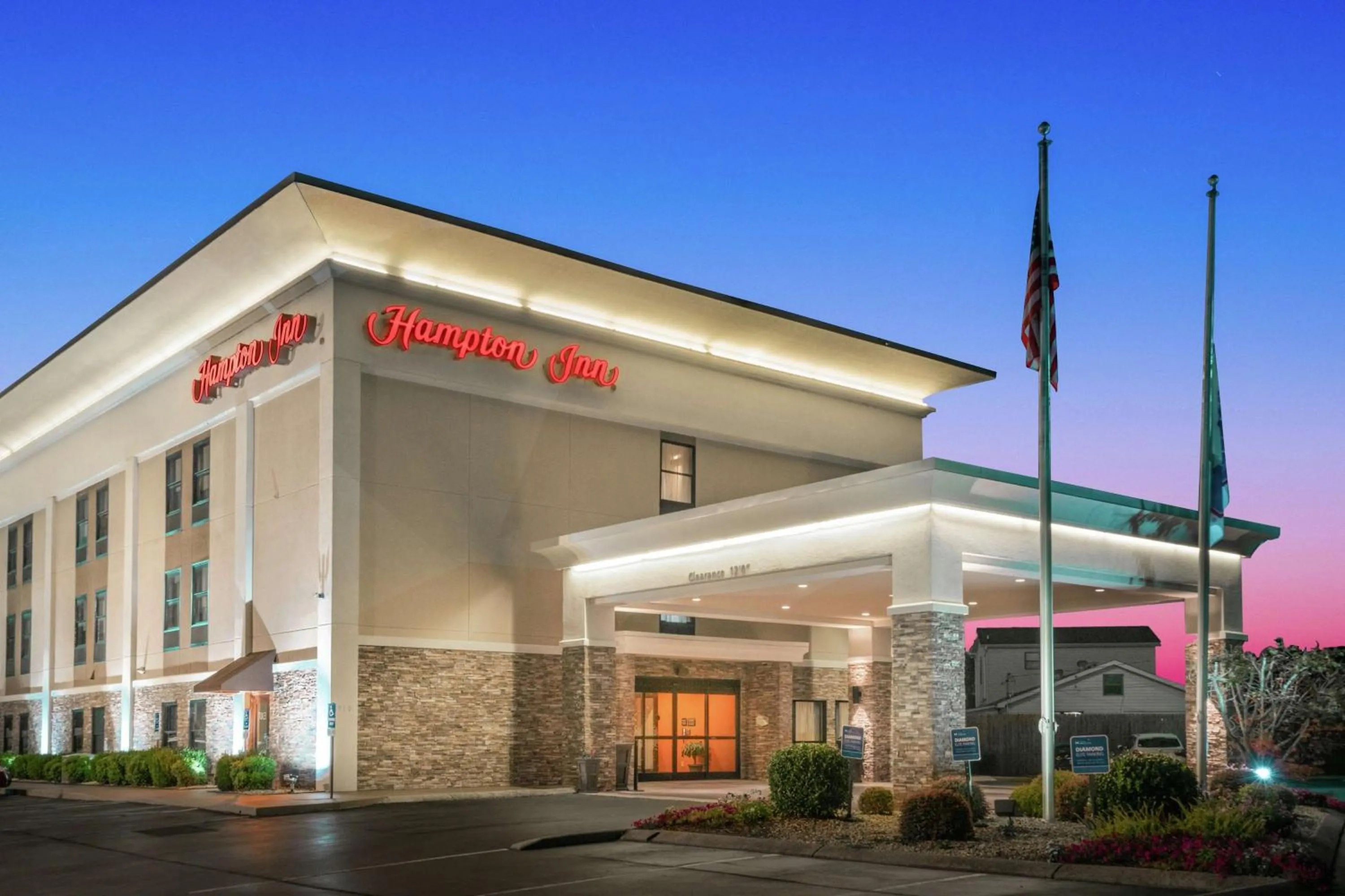 Property building in Hampton Inn Chattanooga/Hixson