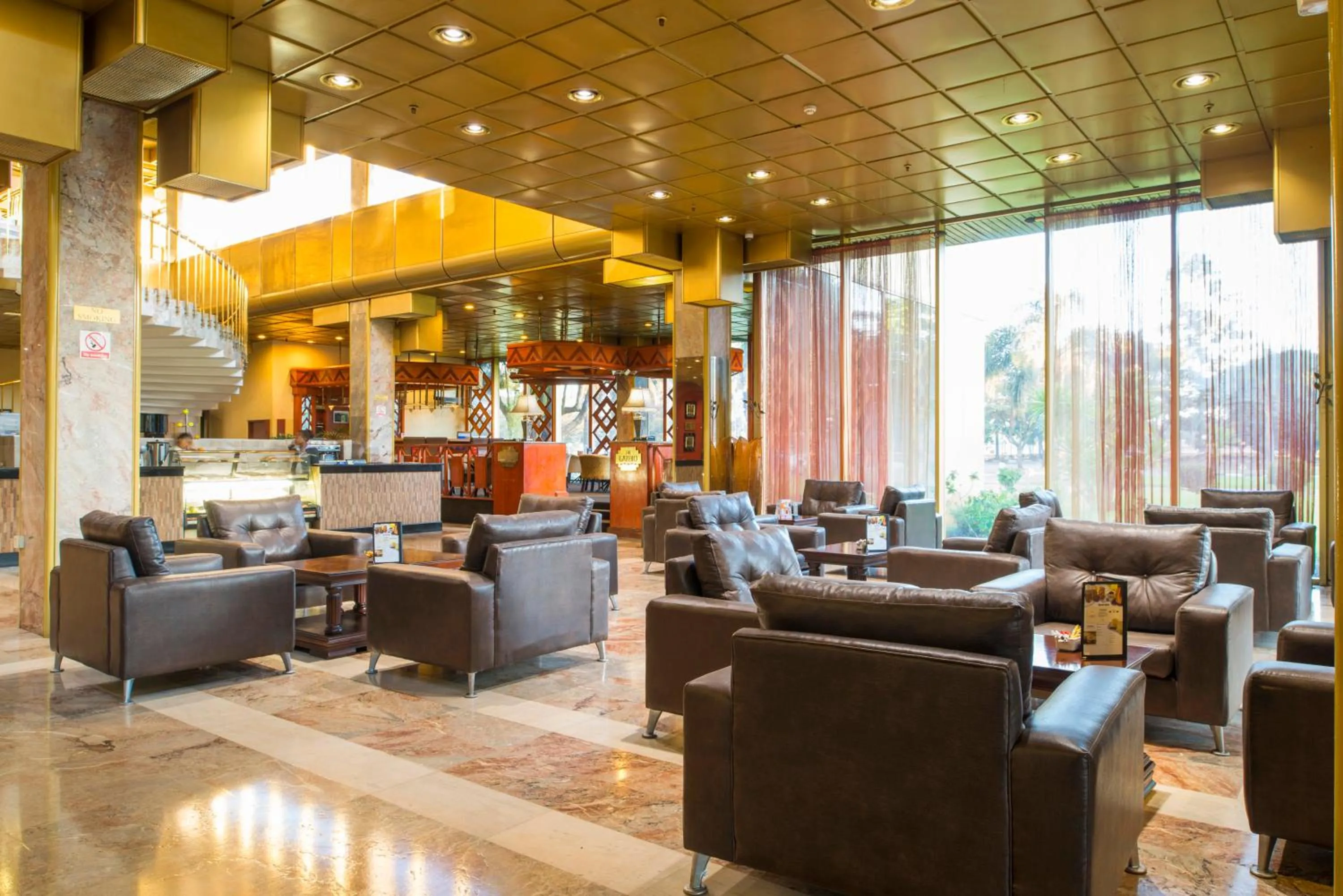 Lounge or bar in Rainbow Towers Hotel & Conference Centre