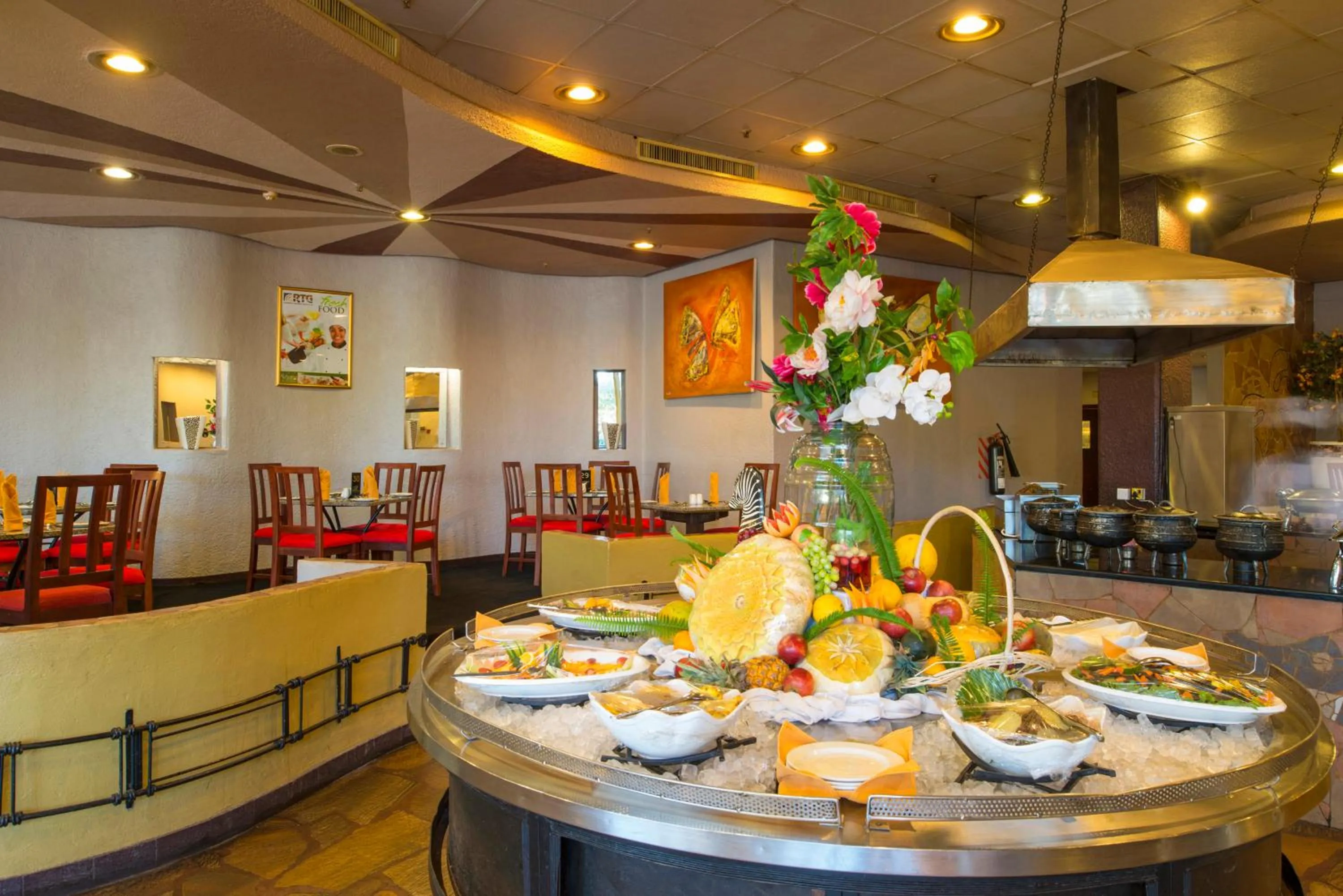 Restaurant/places to eat in Rainbow Towers Hotel & Conference Centre