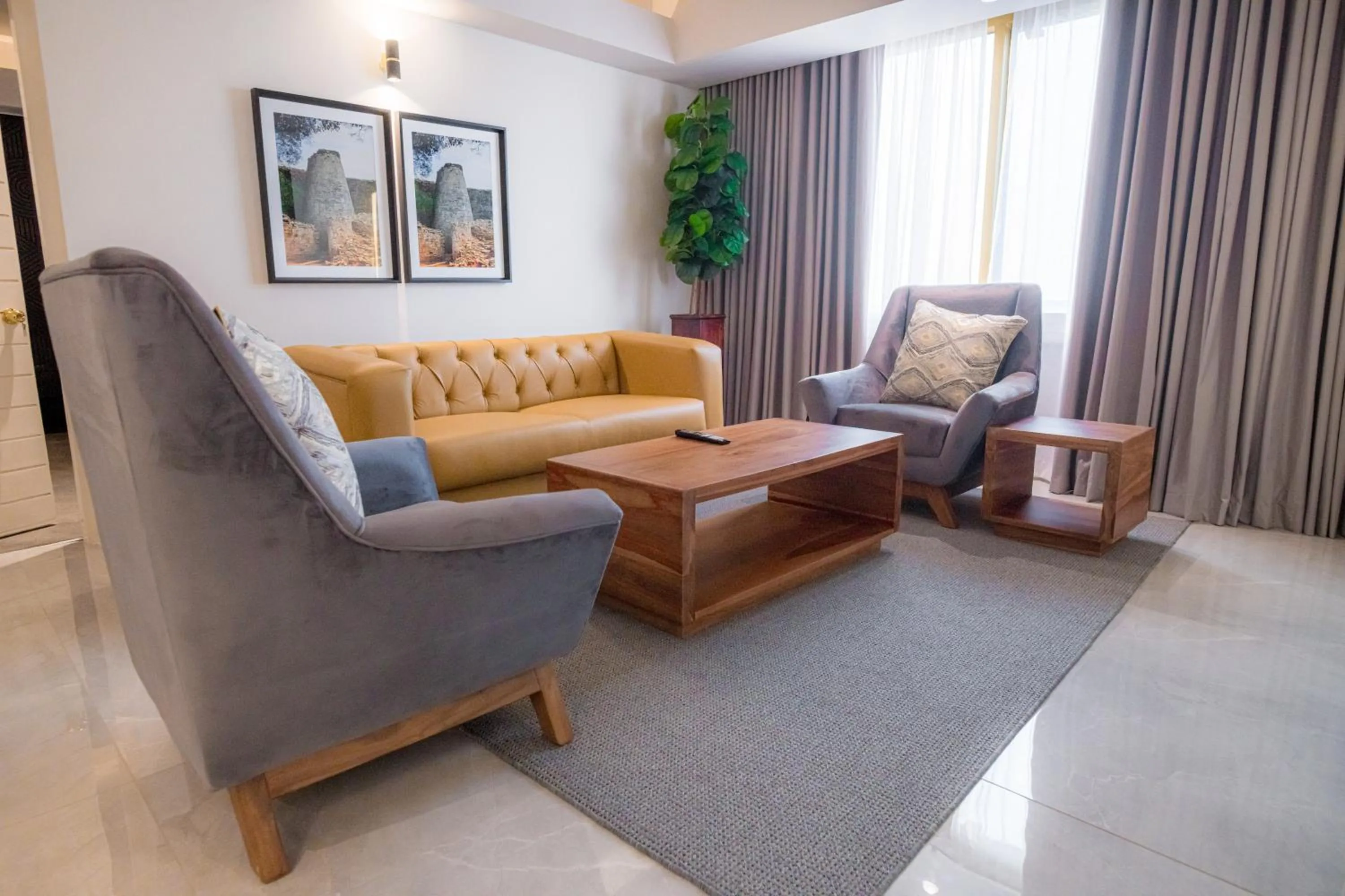 Property building in Rainbow Towers Hotel & Conference Centre