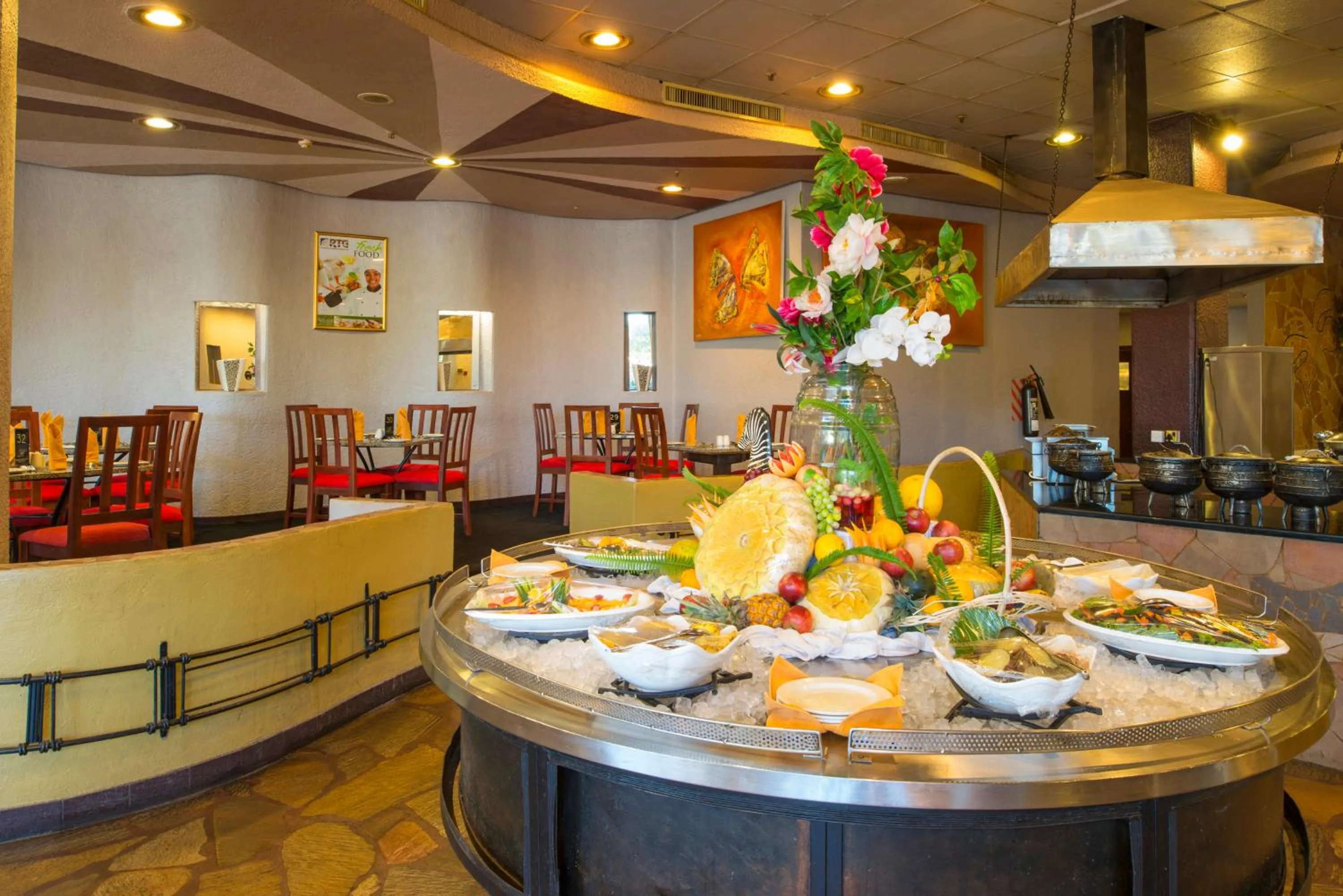 Restaurant/places to eat in Rainbow Towers Hotel & Conference Centre