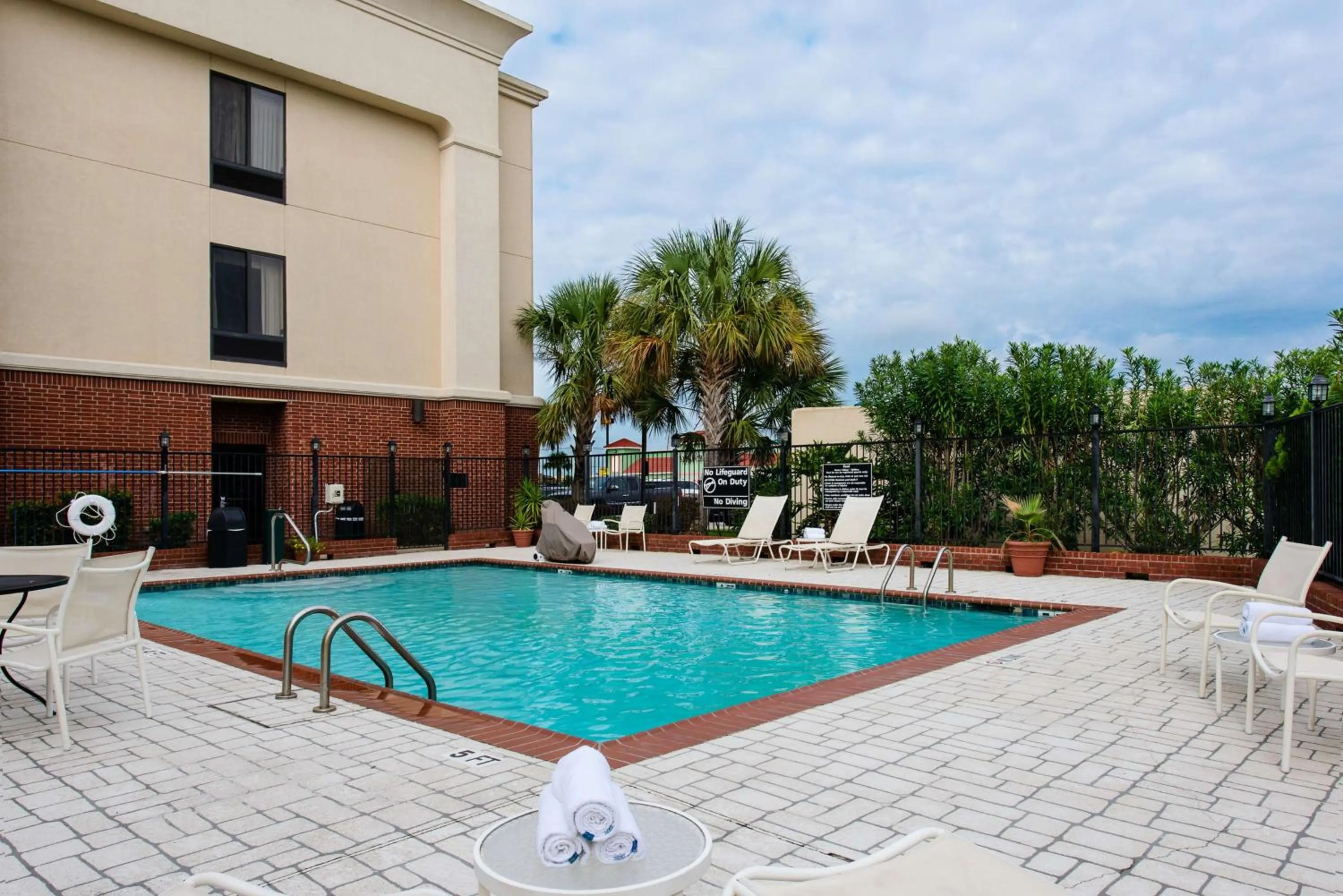 Pool view in Hampton Inn & Suites Port Arthur