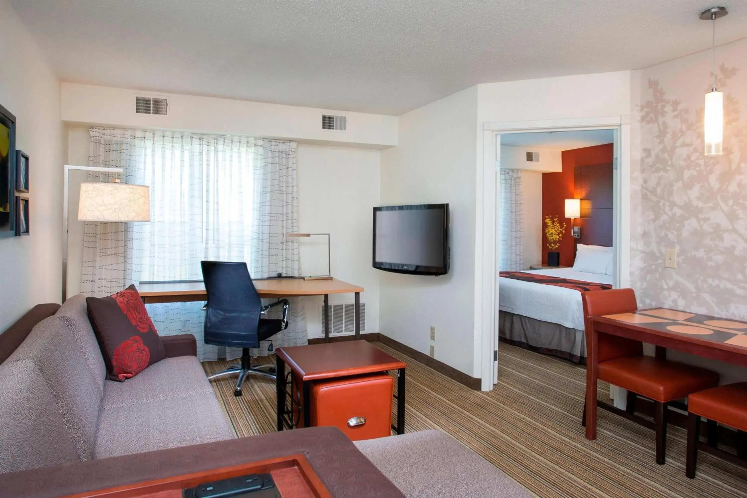 One-Bedroom Suite in Residence Inn Rockford One-Bedroom Suite in Residence Inn Rockford
