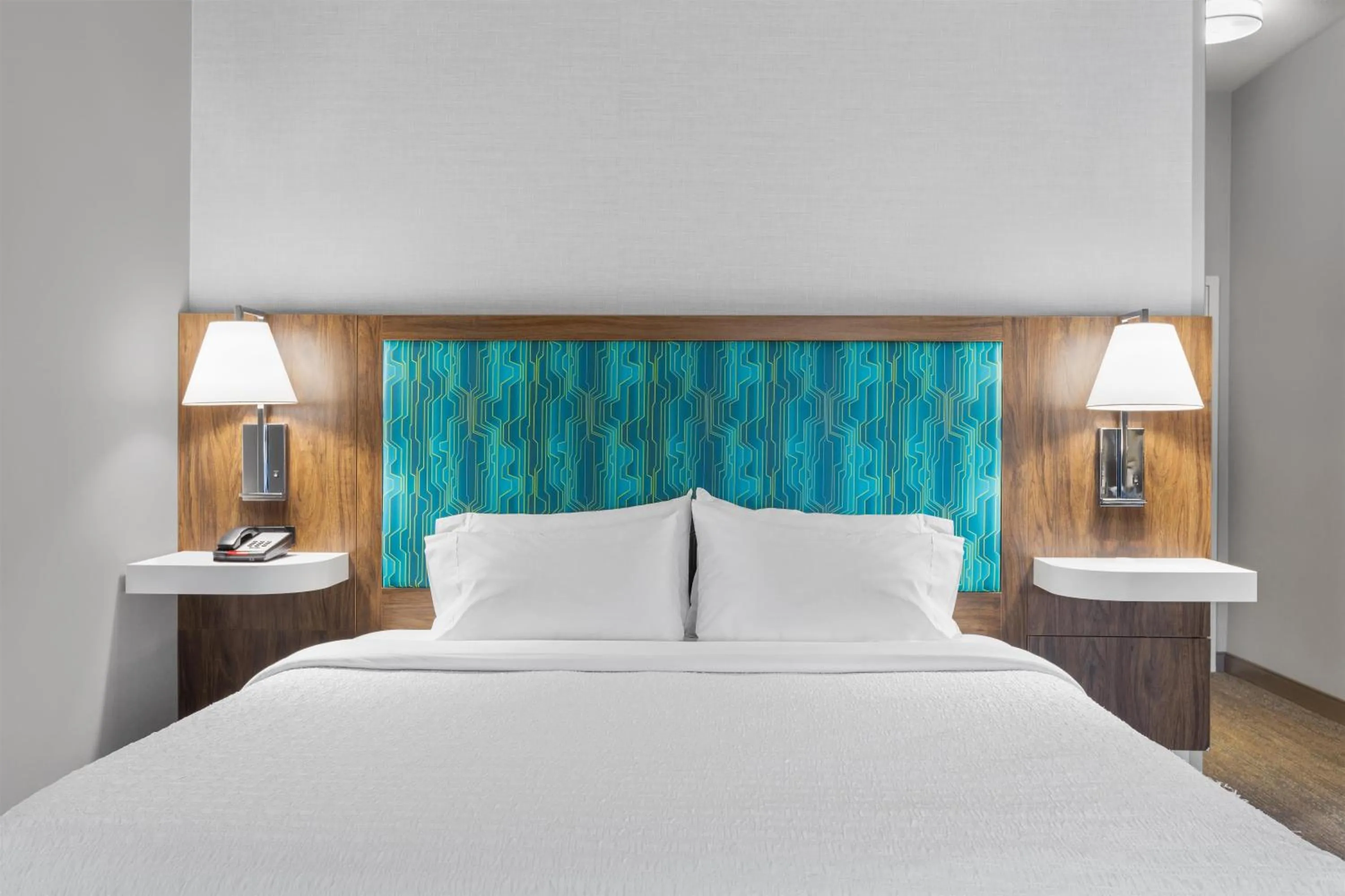 Bed in Hampton Inn Pendleton