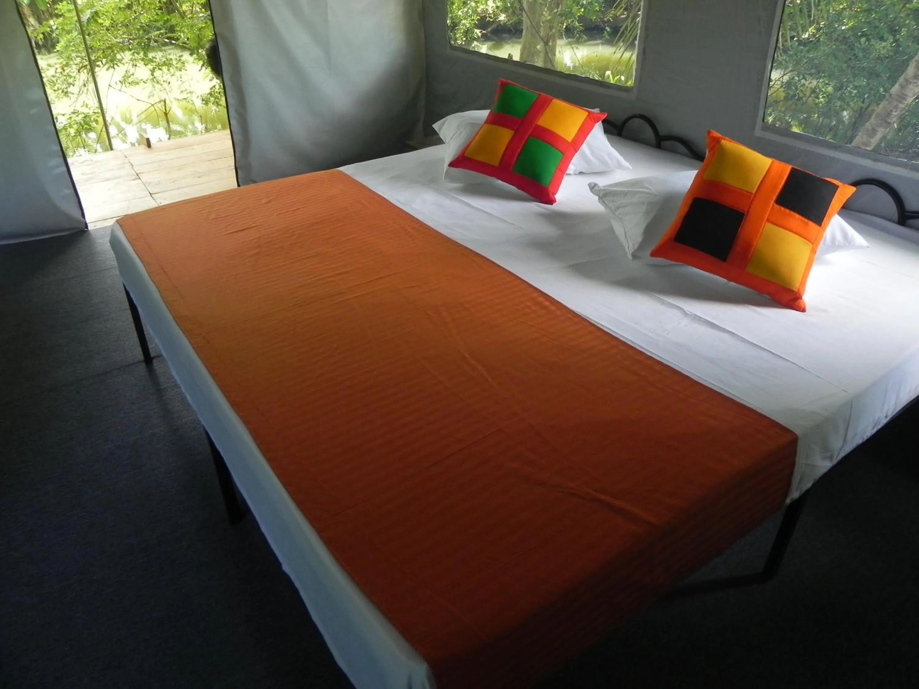 bunk bed, Bed in Makulu Safari Camping
