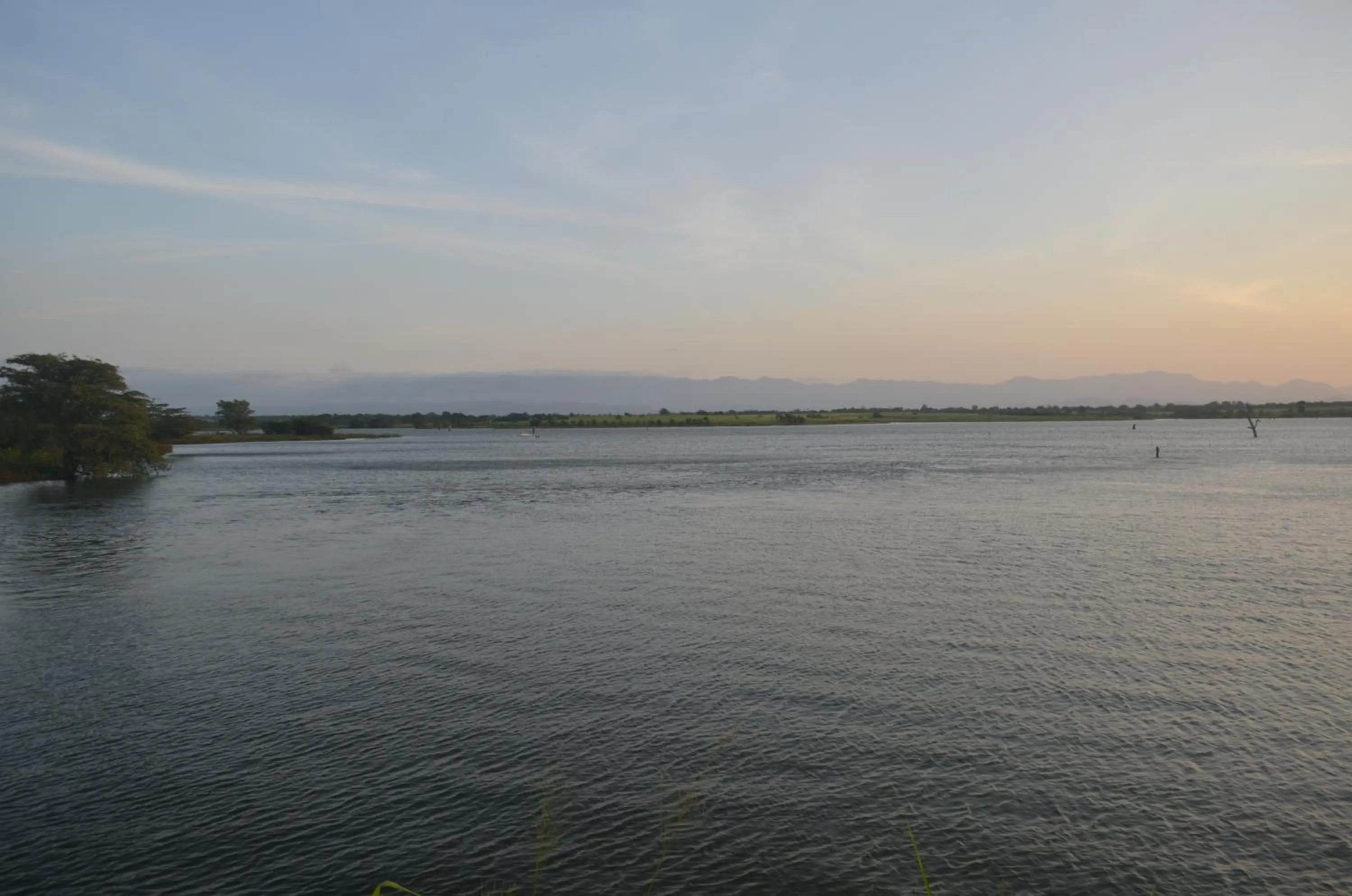 Lake view in Makulu Safari Camping